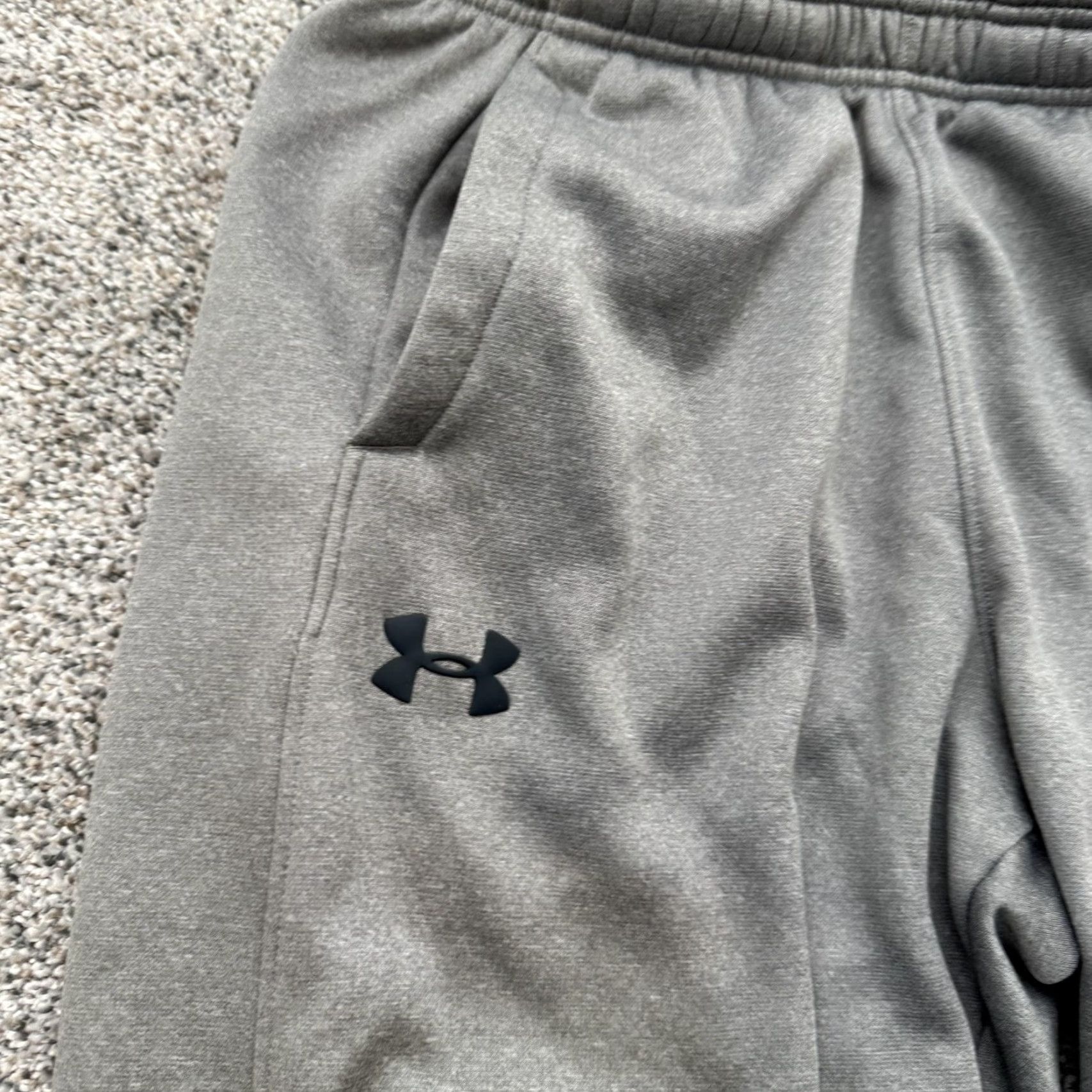 Under Armour Under Armour Sweatpants Mens Large Gray Athletic Joggers 1847 Knight Logo Drawstring Pants Regular XS? Size US 33 - 3 Thumbnail