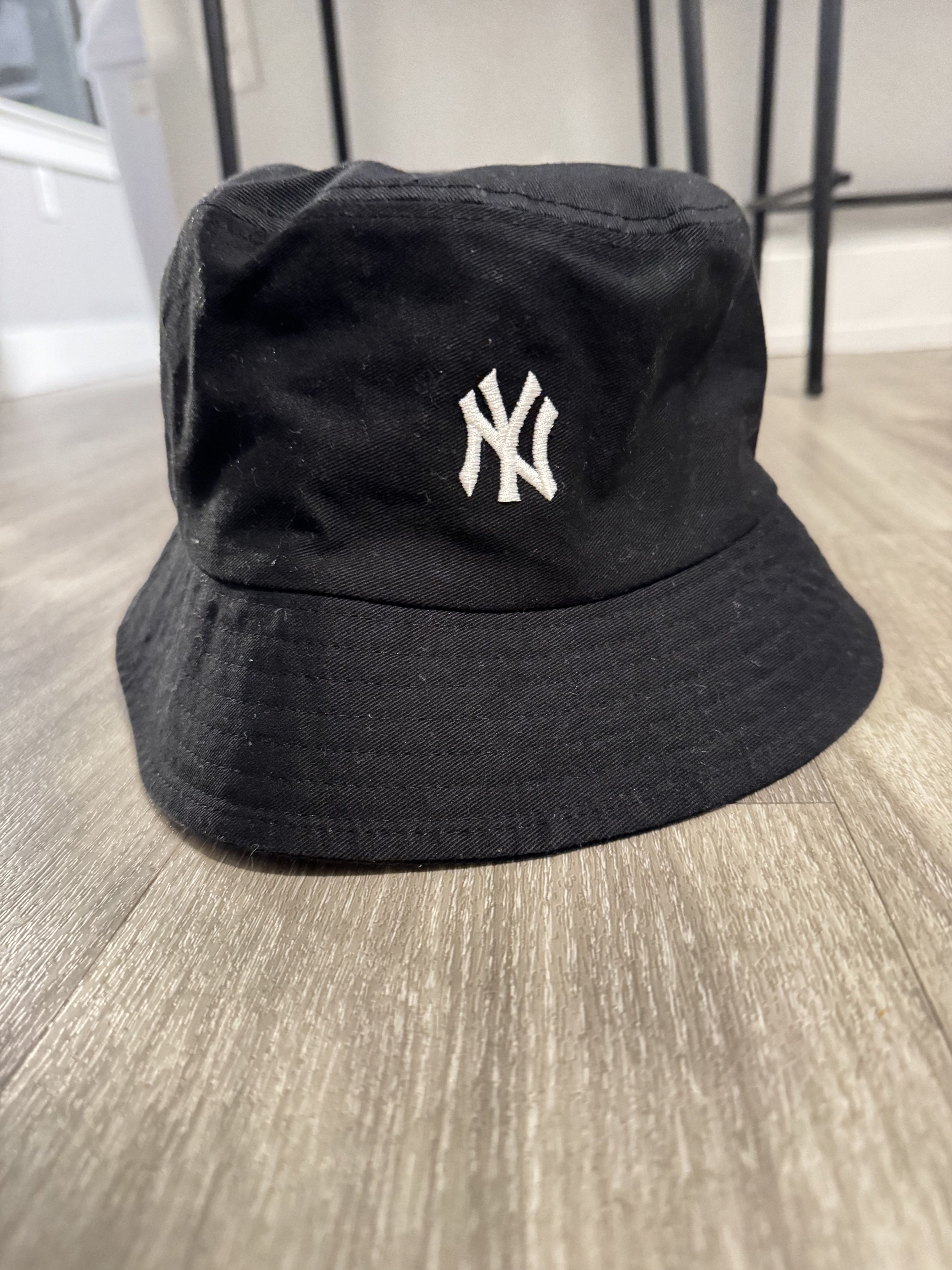 New York Yankees MLB NYC Bucket Hat Size ONE SIZE - 1 Thumbnail