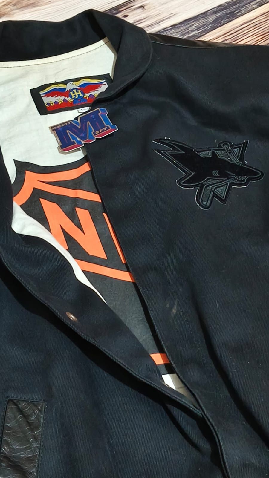 Jeff Hamilton Rare! Vintage Jeff Hamilton Black On Black San Jose Sharks Size US L / EU 52-54 / 3 - 3 Thumbnail