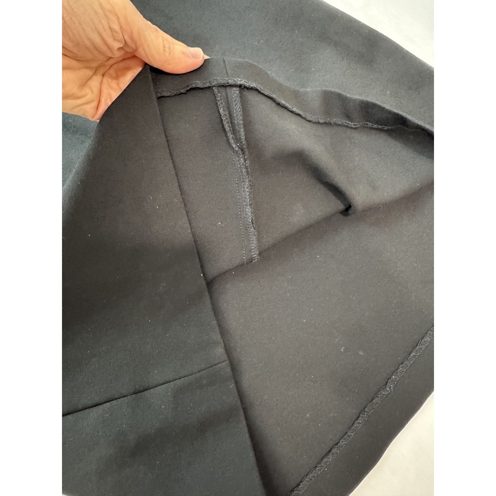 Nanette Lepore Witchy Nanette Lepore Bell Sleeve Black Dress Cocktail 4 Size S / US 4 / IT 40 - 9 Thumbnail