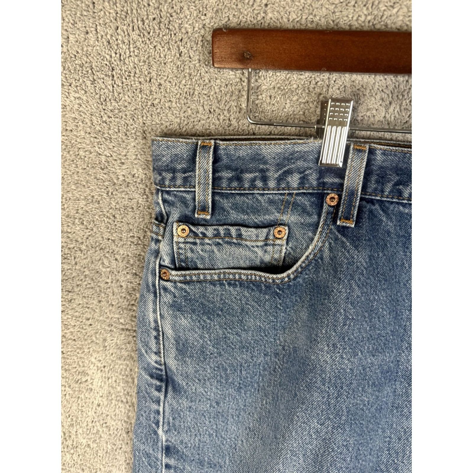 Levi's VINTAGE Levi's 505 Jeans Mens 40x30 Blue Denim Regular Fit Straight Leg USA 90s Mens Size US 40 / EU 56 - 3 Thumbnail