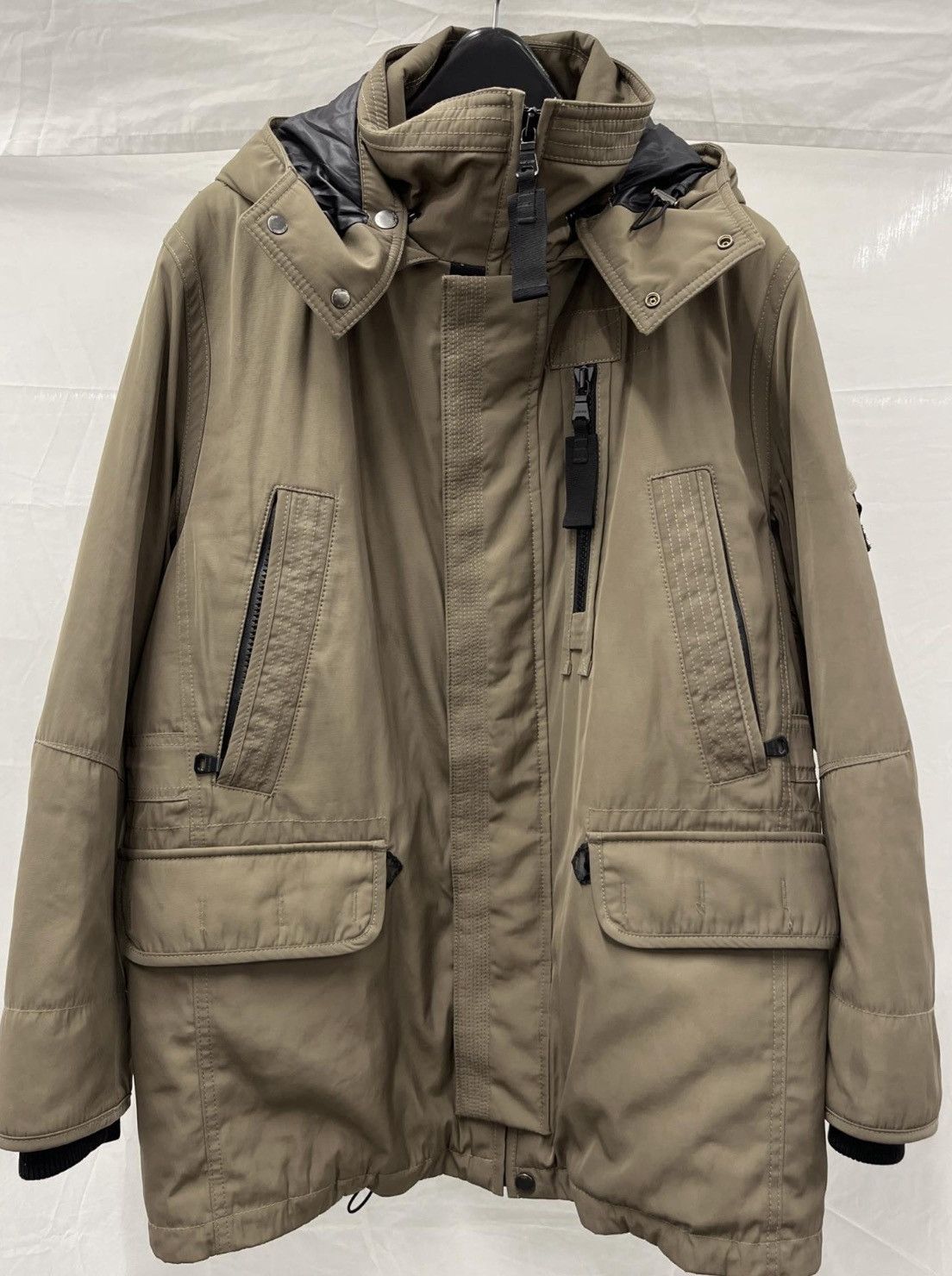 Hugo Boss Hugo Boss Men’s Parka Jacket Quilted Medium) Size US M / EU 48-50 / 2 - 2 Thumbnail
