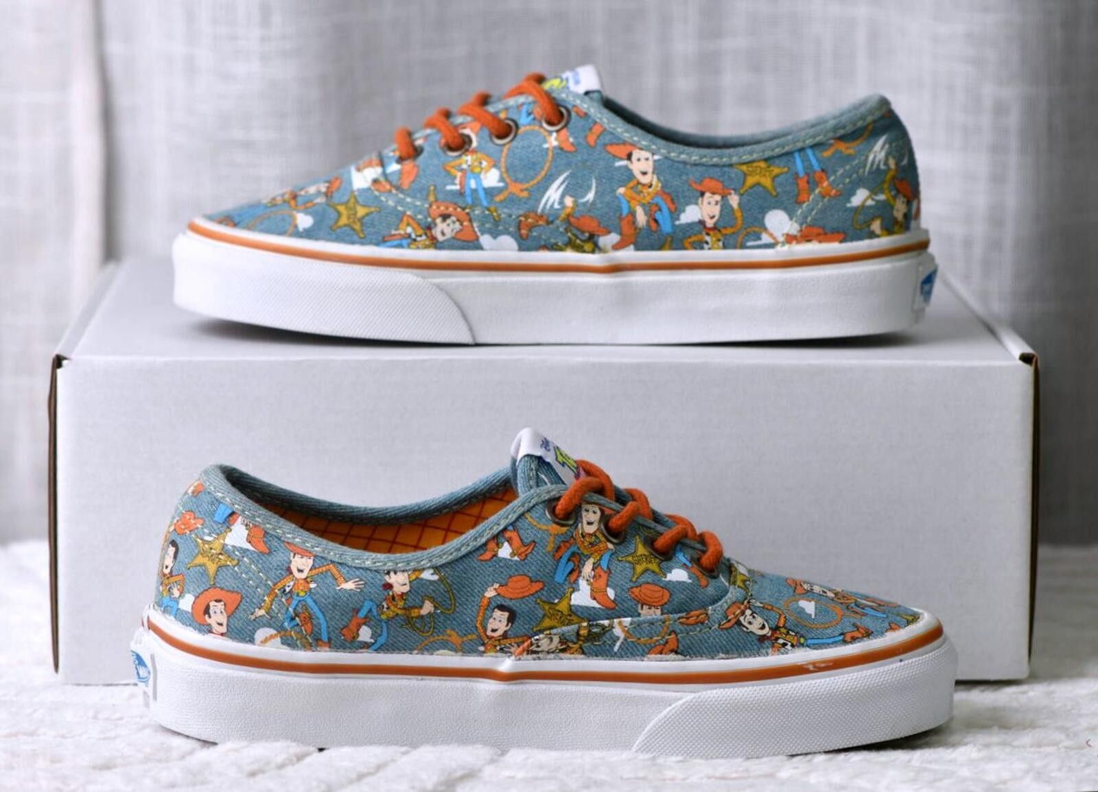 Vans Toy Story x Vans Authentic Pixar Toy Story Sheriff Woody Size US 5 / EU 37 - 3 Thumbnail