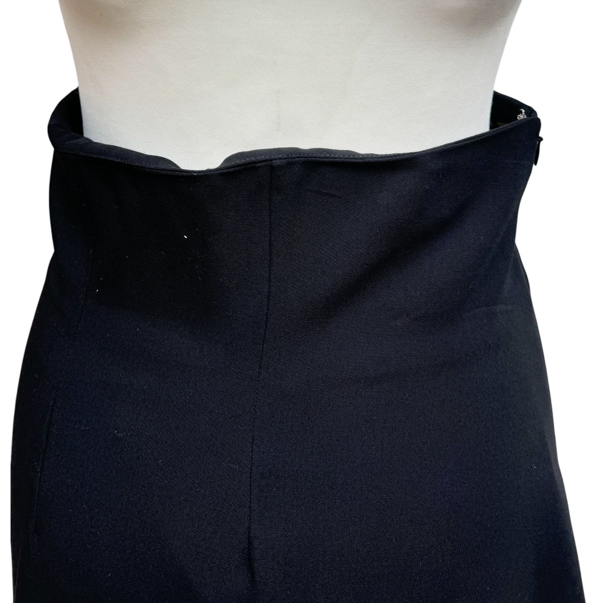 Alexander McQueen 1990s Archive Floating Black Skirt Size 30" / US 8 / IT 44 - 2 Thumbnail