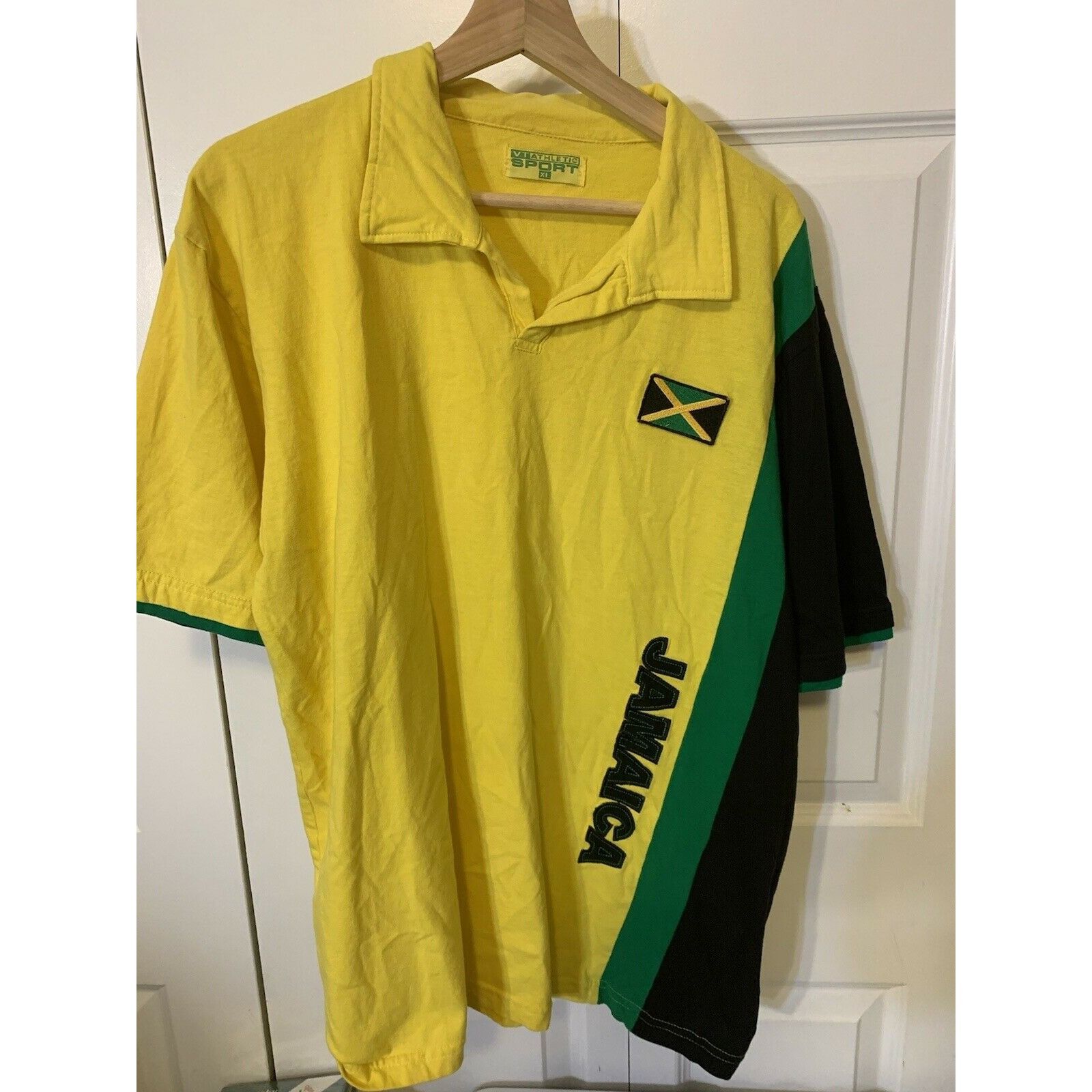 Other VT Athletic Sport Men’s Sz XL Soccer/Rugby Yellow Spell Out Size US XL / EU 56 / 4 - 4 Thumbnail