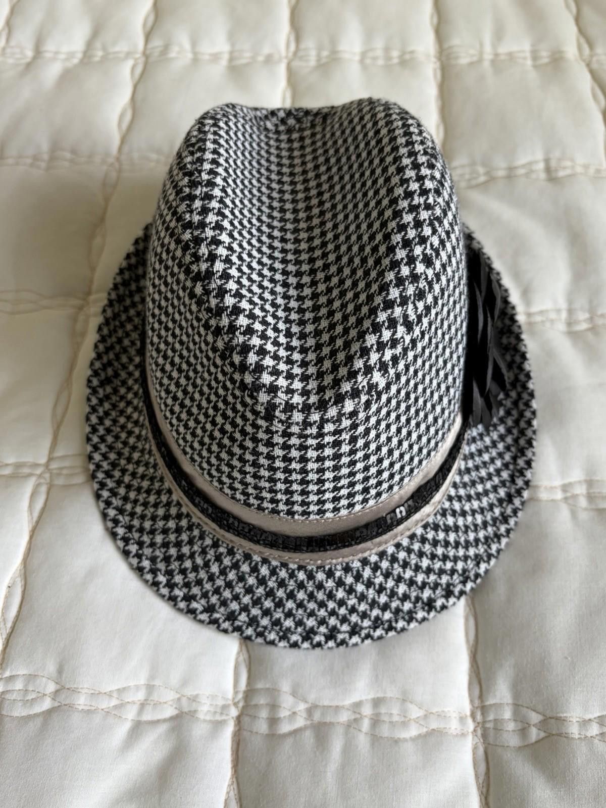 The Unbranded Brand Fedora Hat Houndstooth Black/White Chevron & Black Flower Size ONE SIZE - 2 Thumbnail
