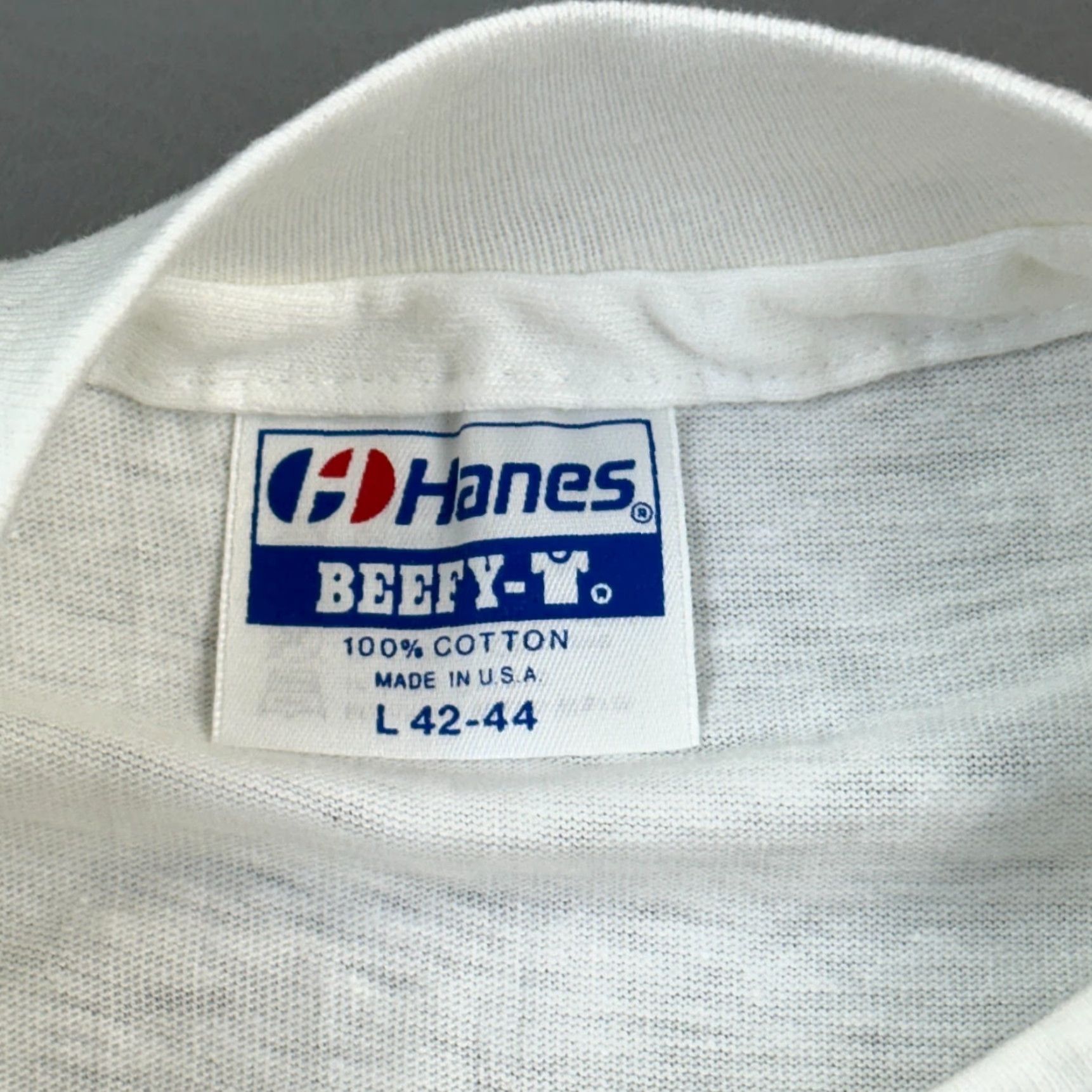 Hanes VINTAGE Hanes T-Shirt Mens L White 80s Deadstock Graphic Print USA Made Hard Rock Cafe Shirt 1980s Size US L / EU 52-54 / 3 - 6 Thumbnail