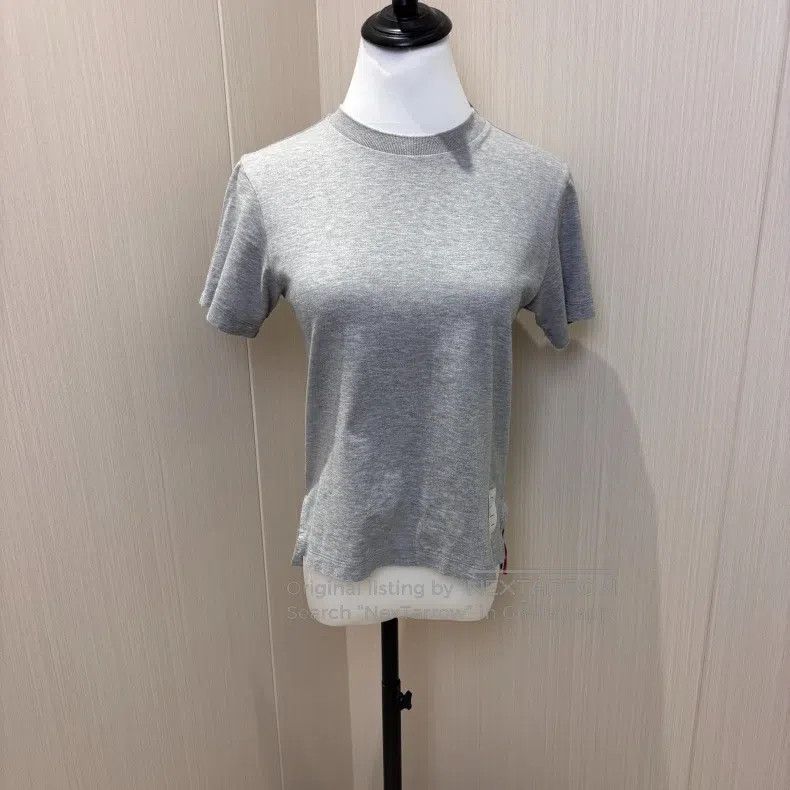 Thom Browne Thom Browne Grey Short Sleeve T-Shirt Size XS / US 0-2 / IT 36-38 - 1 Thumbnail