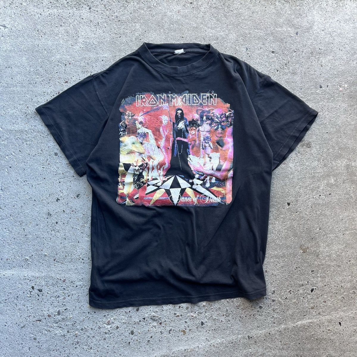Band Tees × Vintage Vintage Iron Maiden 2003 Tour T-Shirt Dance Of Death Size US M / EU 48-50 / 2 - 1 Thumbnail