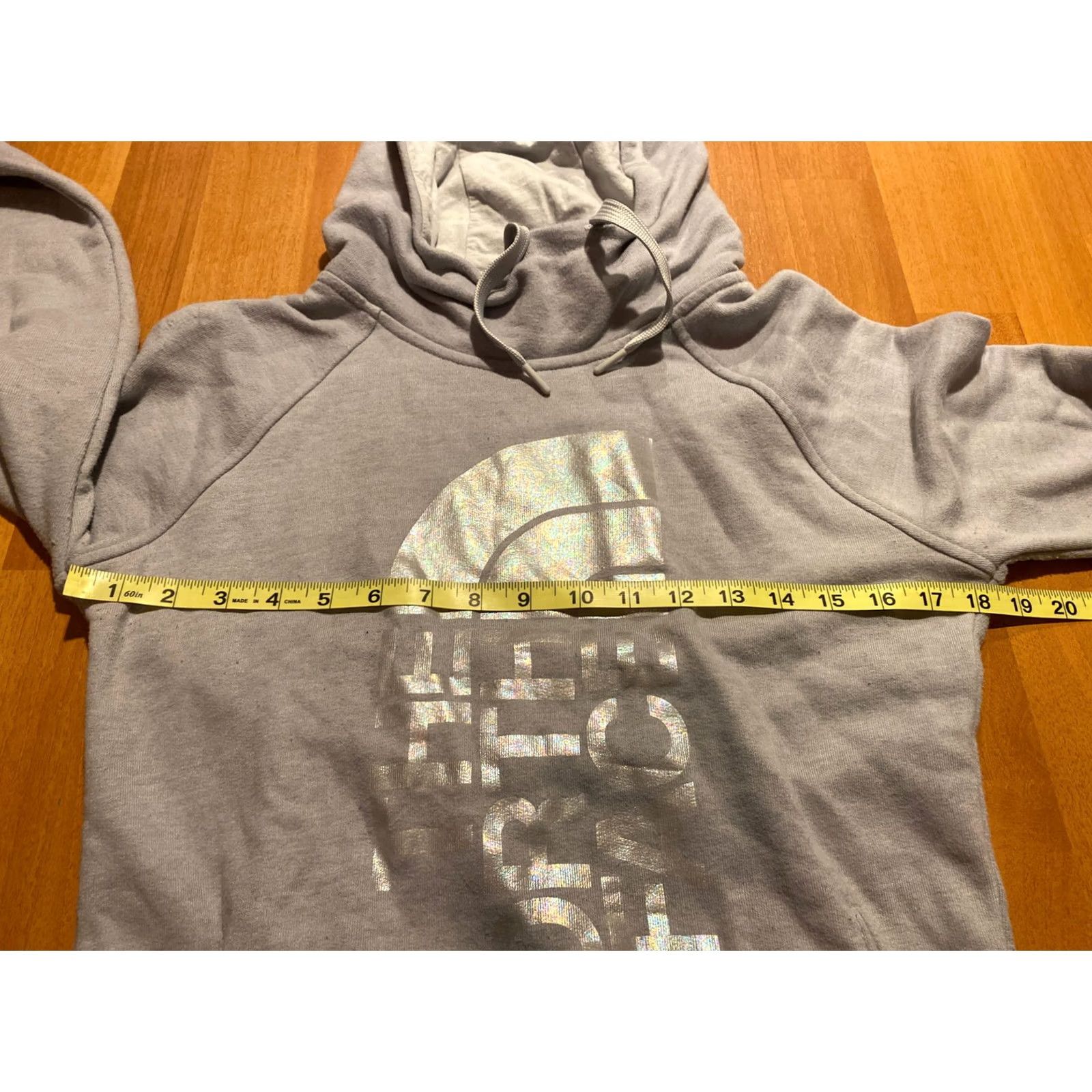 The North Face The North Face Hoodie Sweatshirt Gray Womens Pullover Size S Hooded Big Logo Size S / US 4 / IT 40 - 3 Thumbnail