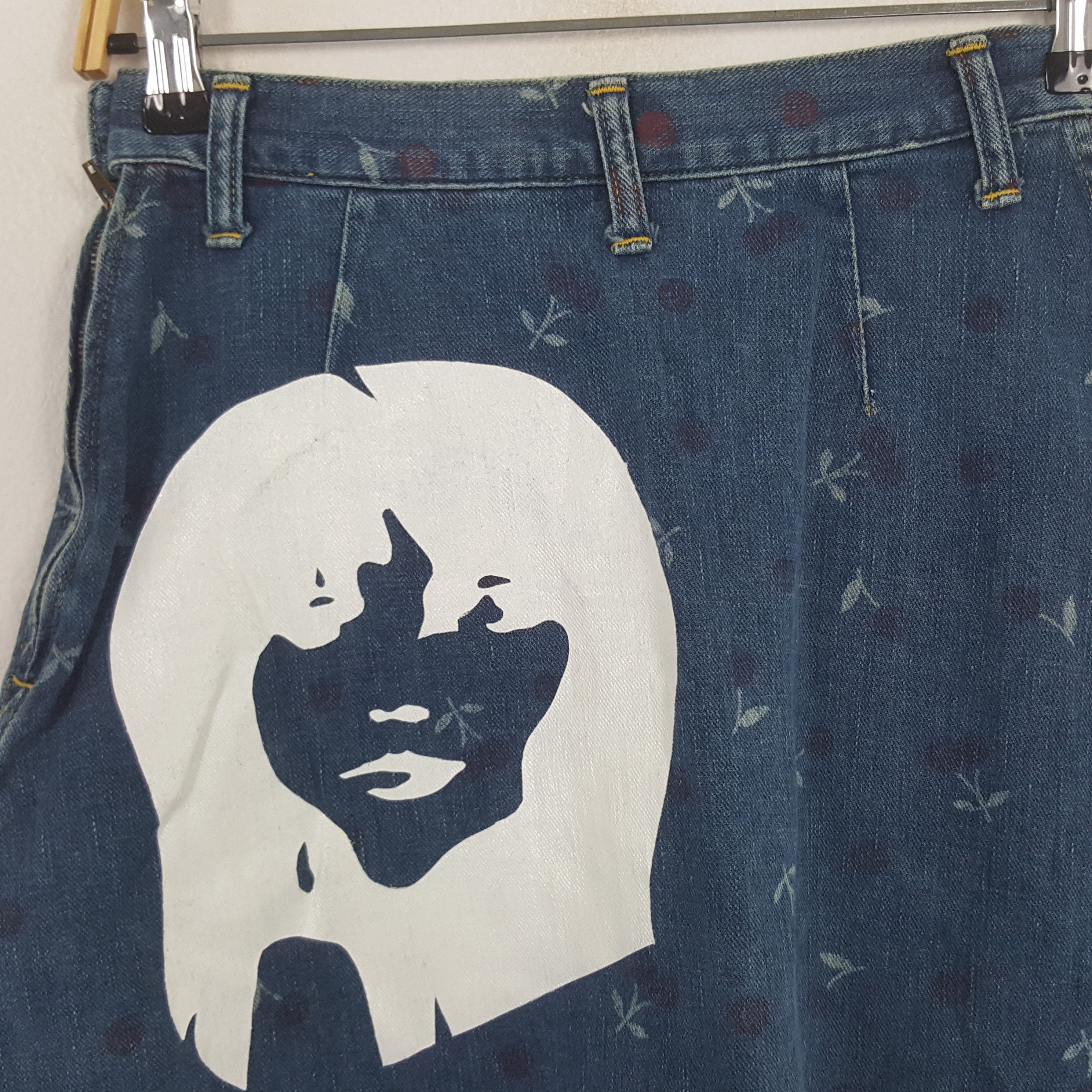 Hysteric Glamour × Japanese Brand × Vintage Vintage Hysteric Glamour Japanese Brand Denim Skirt Size 24" / US 00 / IT 34 - 2 Thumbnail