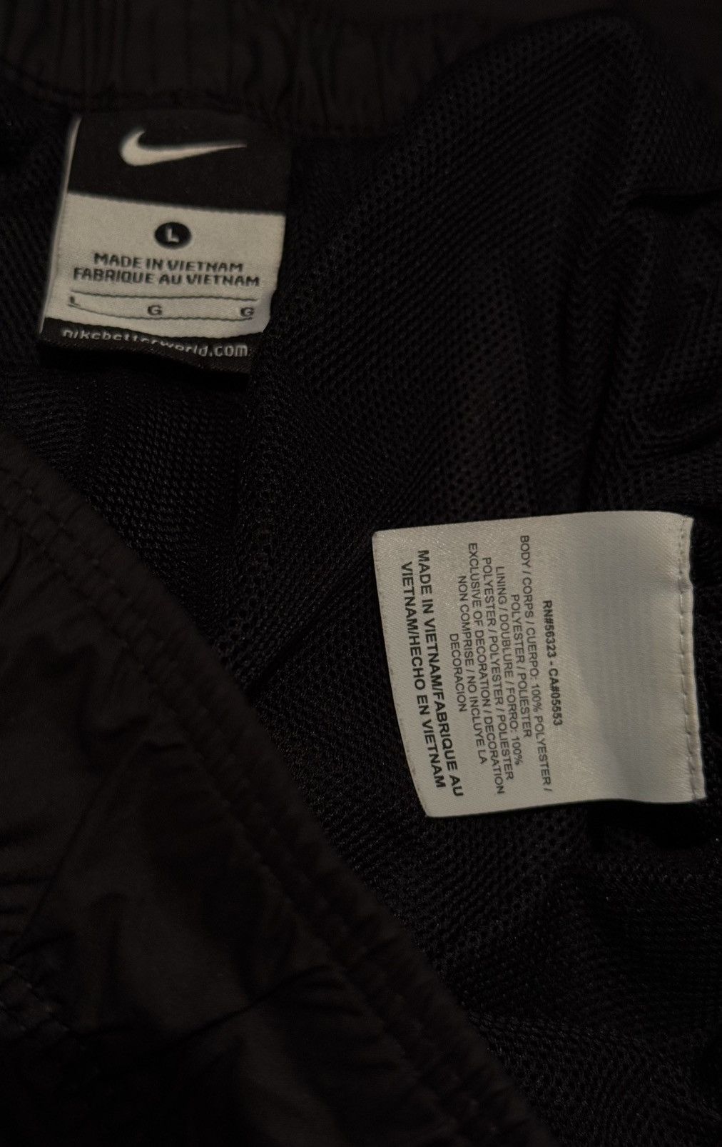 Vintage Vintage Nike Nylon Pants Size US 33 - 10 Thumbnail