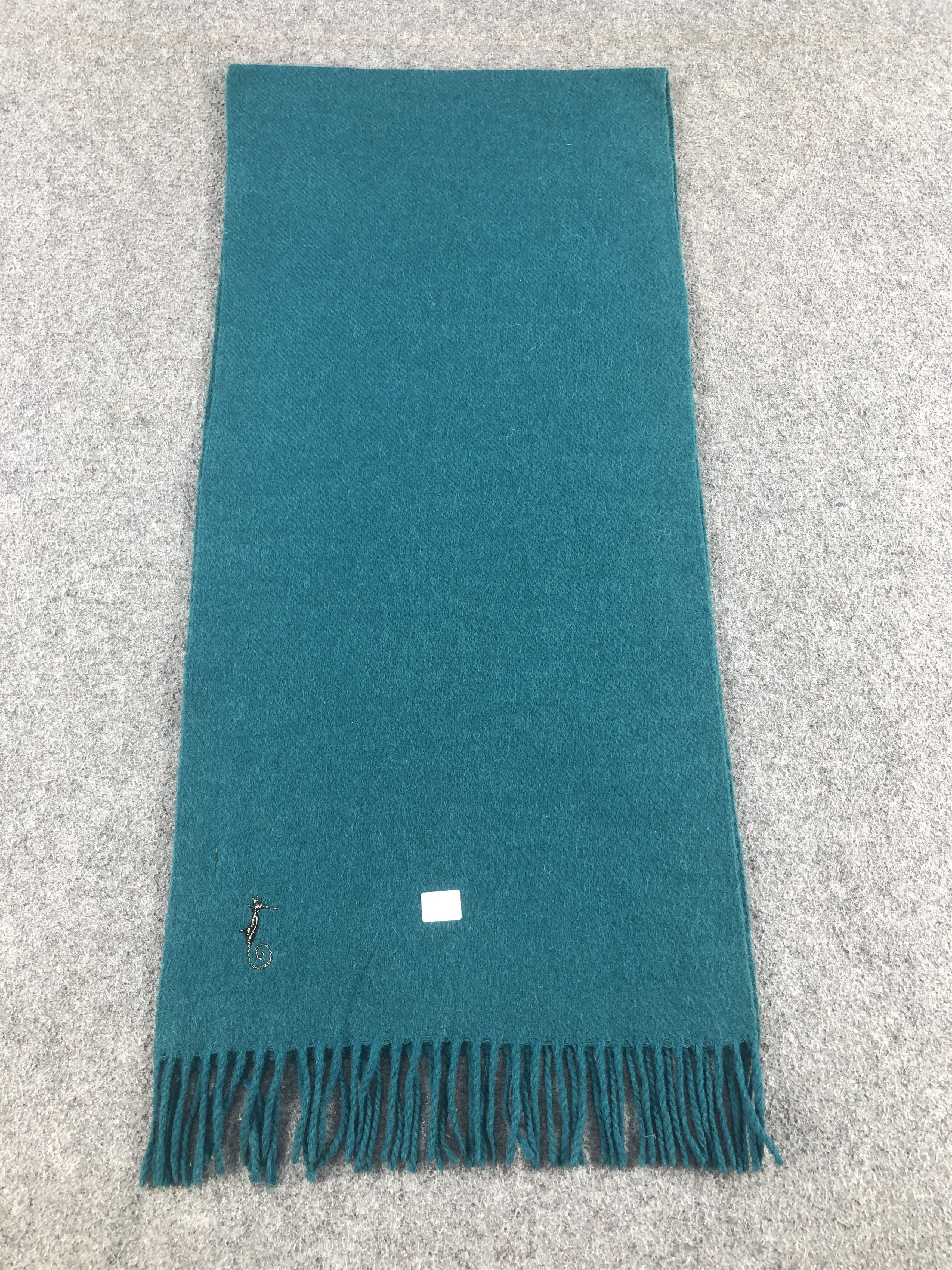 Mr. Junko Mr. Junko Scarf / Muffler / Neckwear Size ONE SIZE - 2 Thumbnail