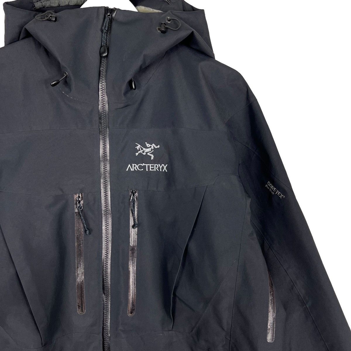 Arc'teryx 💥 Rare Arcteryx Alpha Sv Med Black Jacket Made In Canada Size US M / EU 48-50 / 2 - 8 Thumbnail