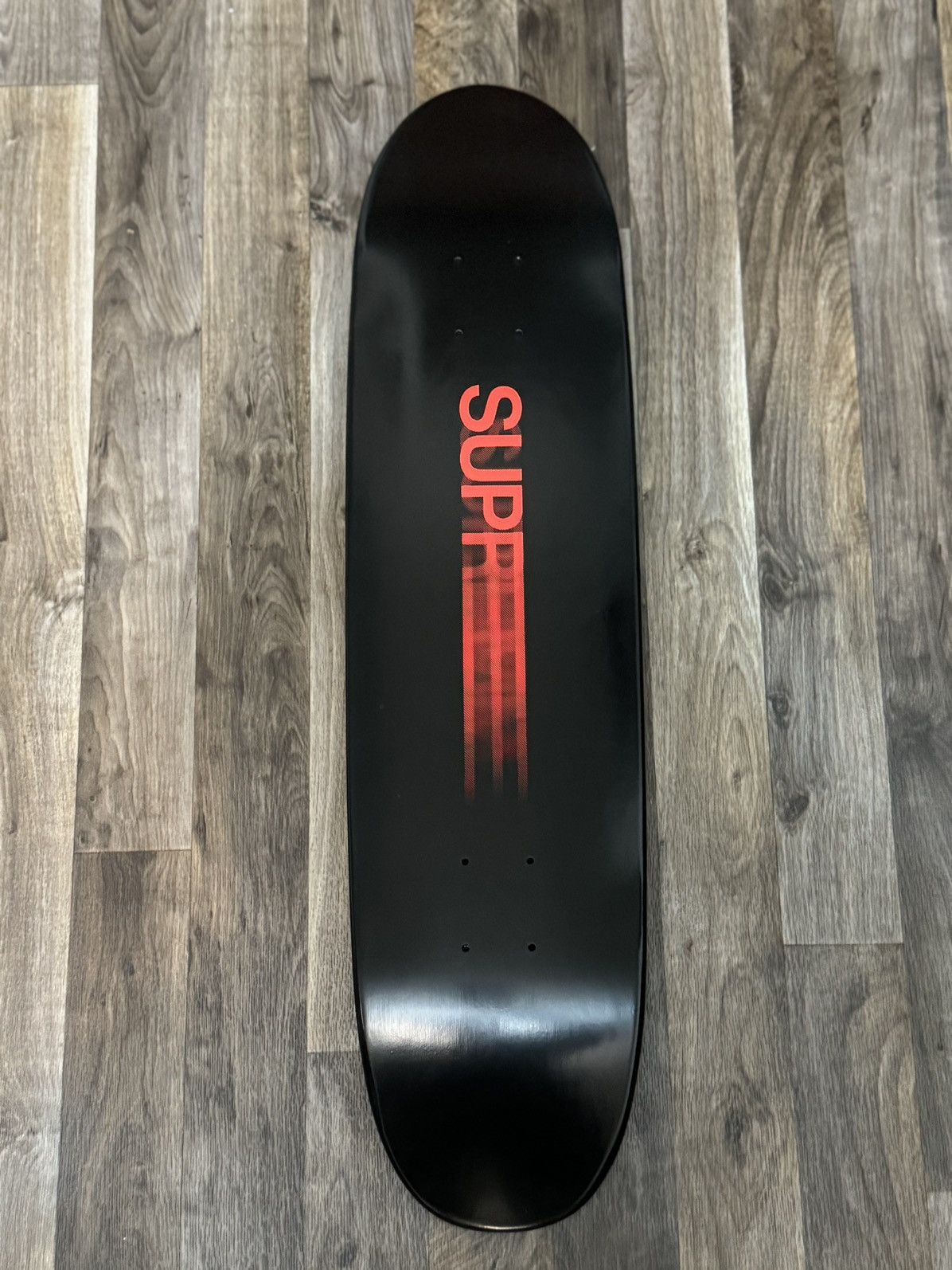 Supreme - supreme Motion Logo Cruiser Skateboard 黒 NWT Supreme Black Red Motion Logo Cruiser Skate Deck
