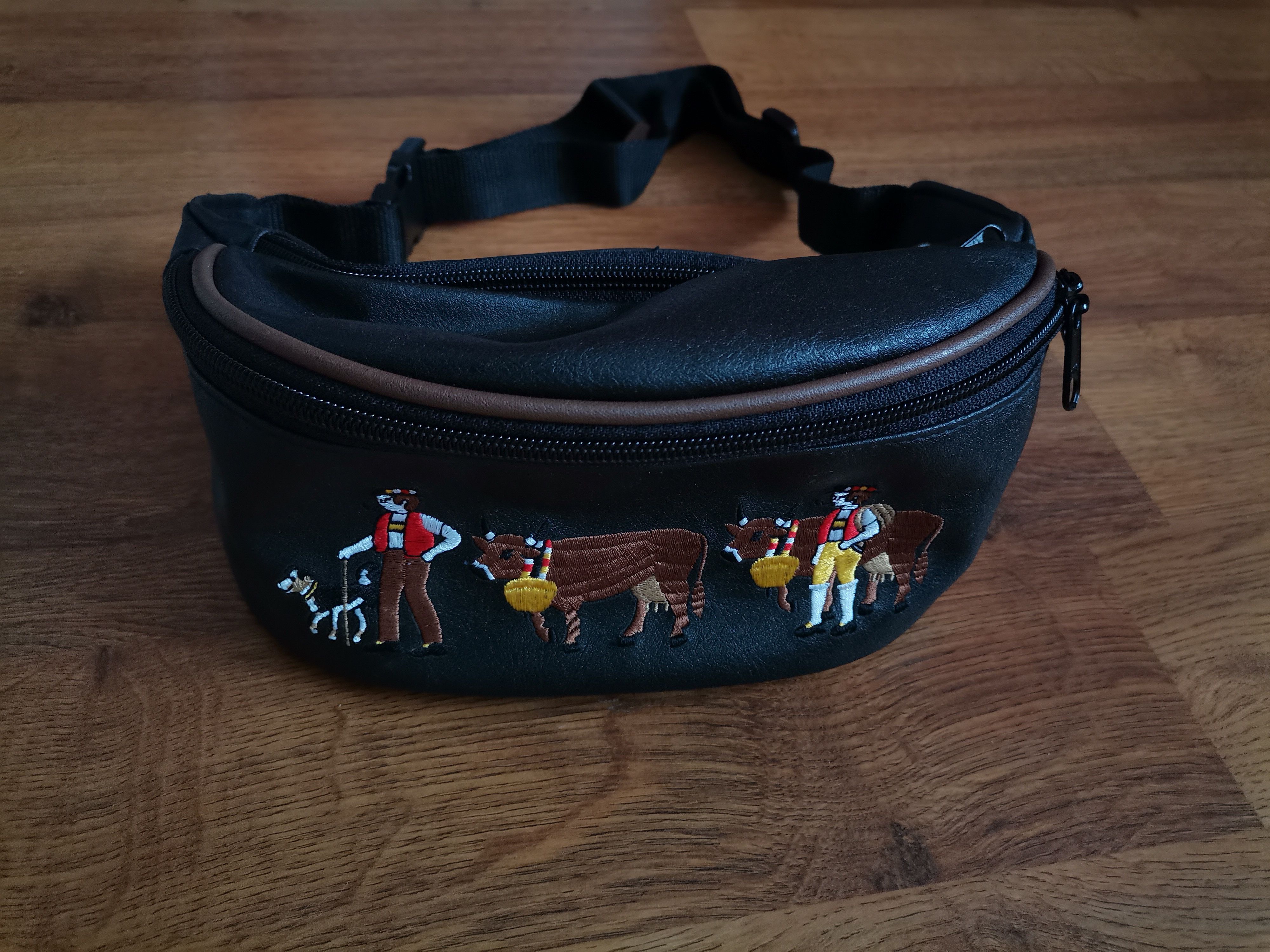 Vintage Vintage Leather Waist Bag Size ONE SIZE - 1 Thumbnail
