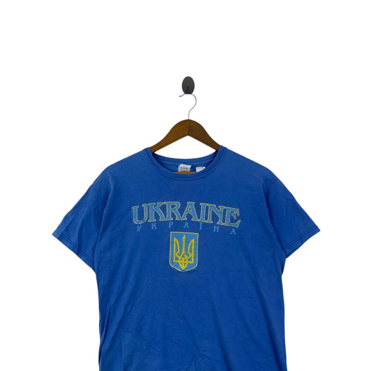 Vintage Vintage UKRAINE YKPAIHA SOLIDARITY World Peace Tee Shirt Top Size M / US 6-8 / IT 42-44 - 2 Thumbnail