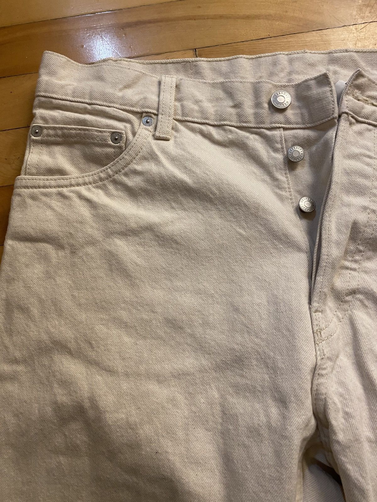 Weekday Cream denim from Weekday Size US 32 / EU 48 - 2 Thumbnail