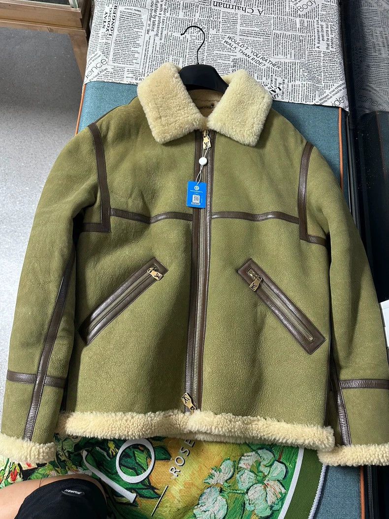 Louis Vuitton LV Green Shearling Jacket with V Embroidery - dmc Size US S / EU 44-46 / 1 - 1 Thumbnail