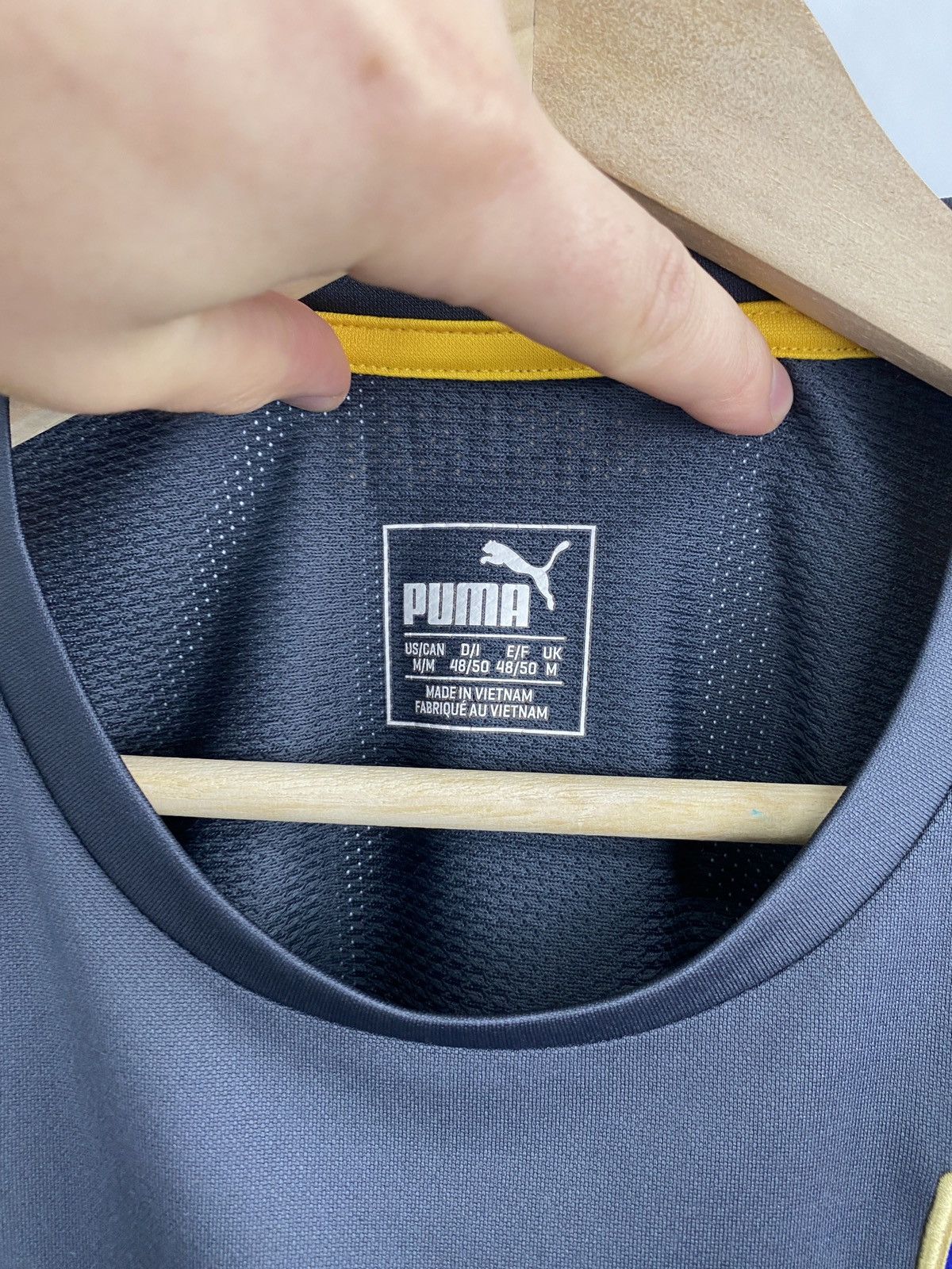 Puma Y2K Arsenal Puma Soccer Jersey Blokecore Rare Retro Hype Size US M / EU 48-50 / 2 - 6 Thumbnail