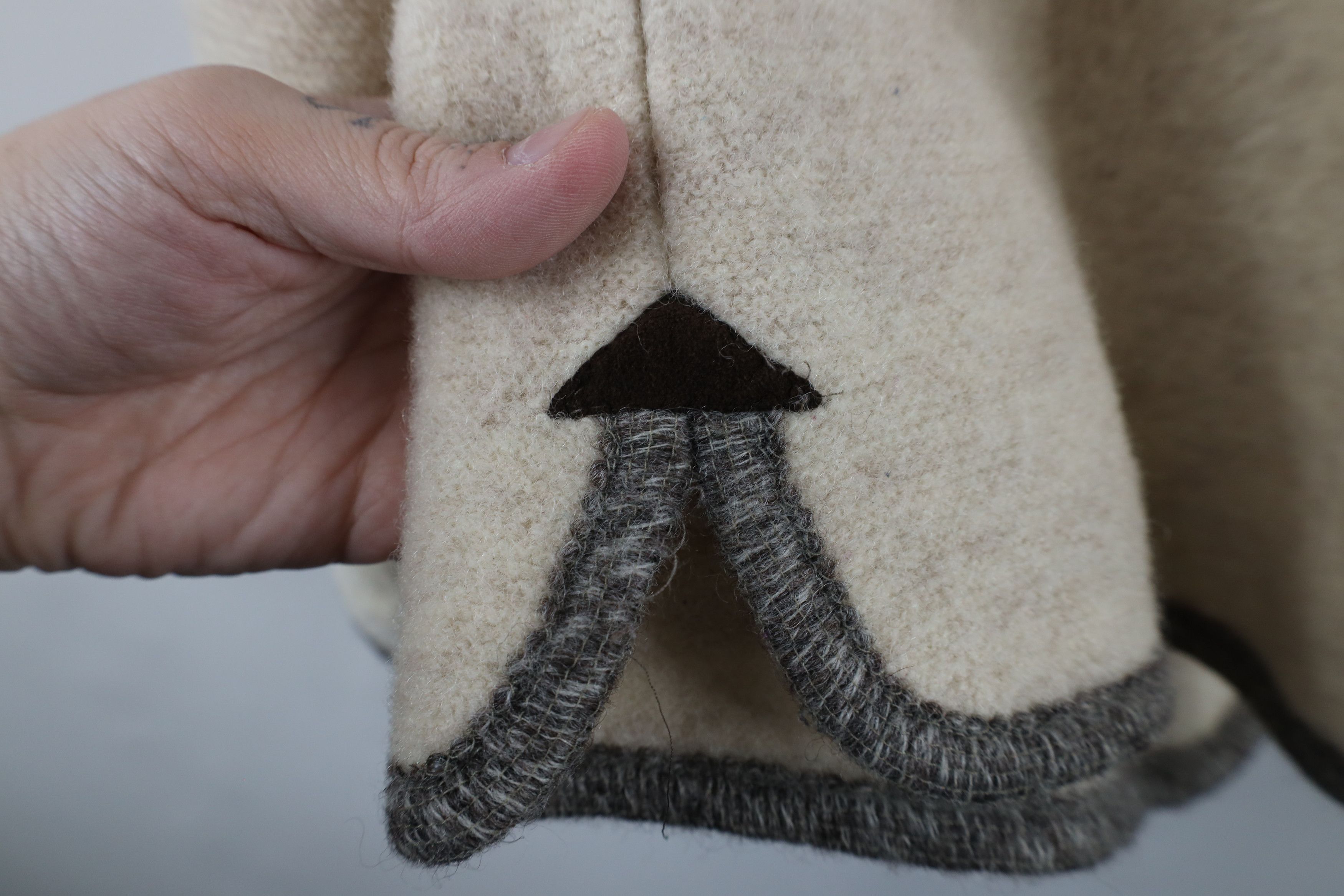 L.L. Bean × Vintage Vintage 90s LL Bean Wool Knit Cardigan Sweater Beige USA Size L / US 10 / IT 46 - 9 Thumbnail