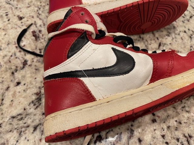 Nike ORIGINAL 1985 AIR JORDAN 1 Size US 8 / EU 41 - 1 Thumbnail