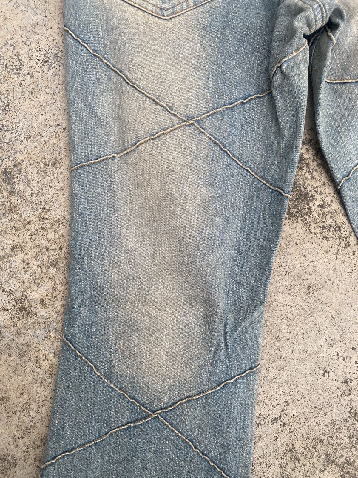 If Six Was Nine × Japanese Brand × Uniqlo Flare Jeans Uniqlo Hagi Mud Clawmark Bootcut Size US 28 / EU 44 - 19 Thumbnail