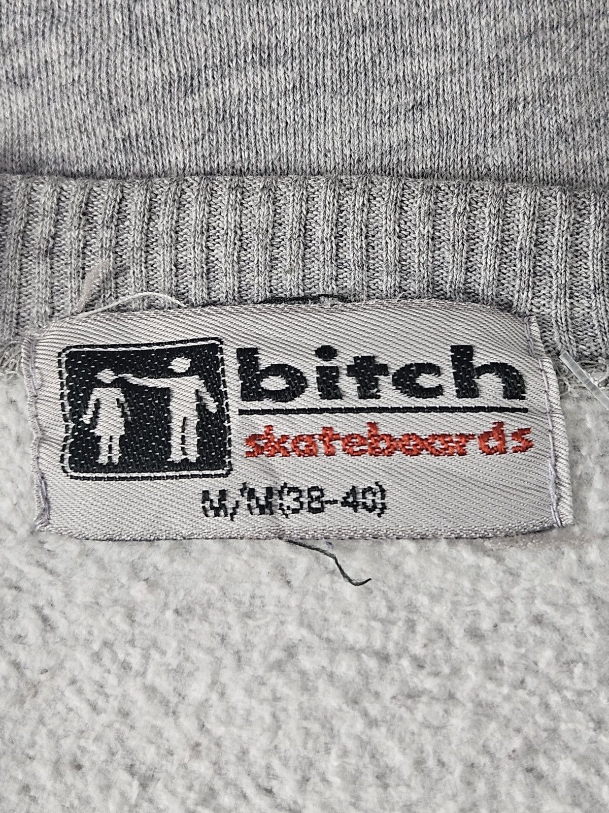 Hook-Ups Vintage Bitch Skateboard Streetwear 90s sweatshirt Size US M / EU 48-50 / 2 - 3 Thumbnail