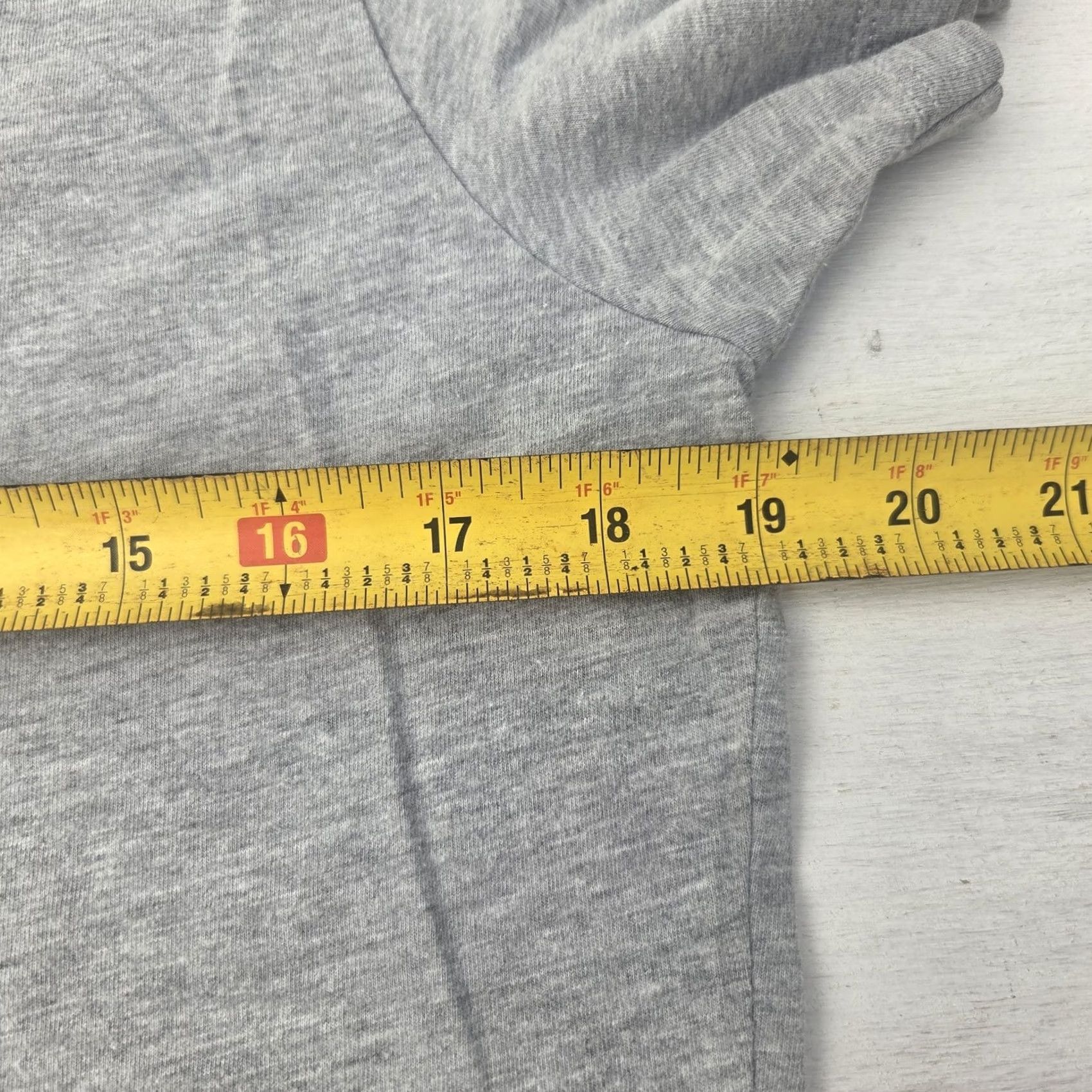 Ariat Ariat Shirt Womens 2XL Gray Skull Graphic Tee Western Short Sleeve Crew Neck Regular Fit 2XL Womens Boys Girls Mens Size XXL / US 16-18 / IT 52-54 - 7 Thumbnail