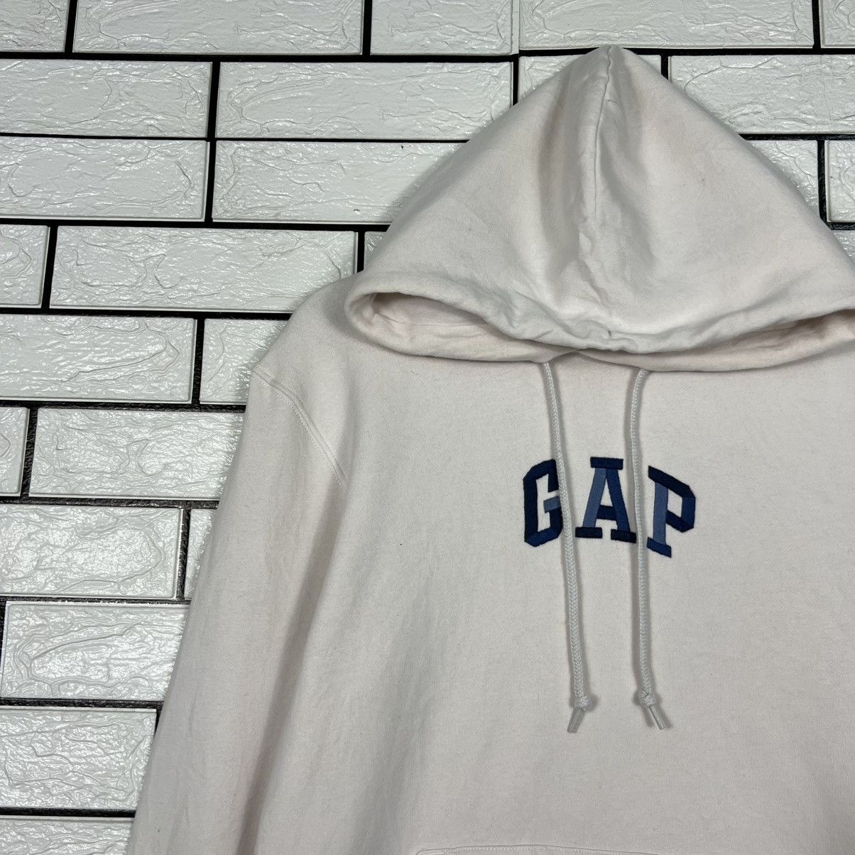 Gap GAP Tonal Archpohd Carls Stone Pullover Hoodies #4258-C194 Size US XS / EU 42 / 0 - 3 Thumbnail