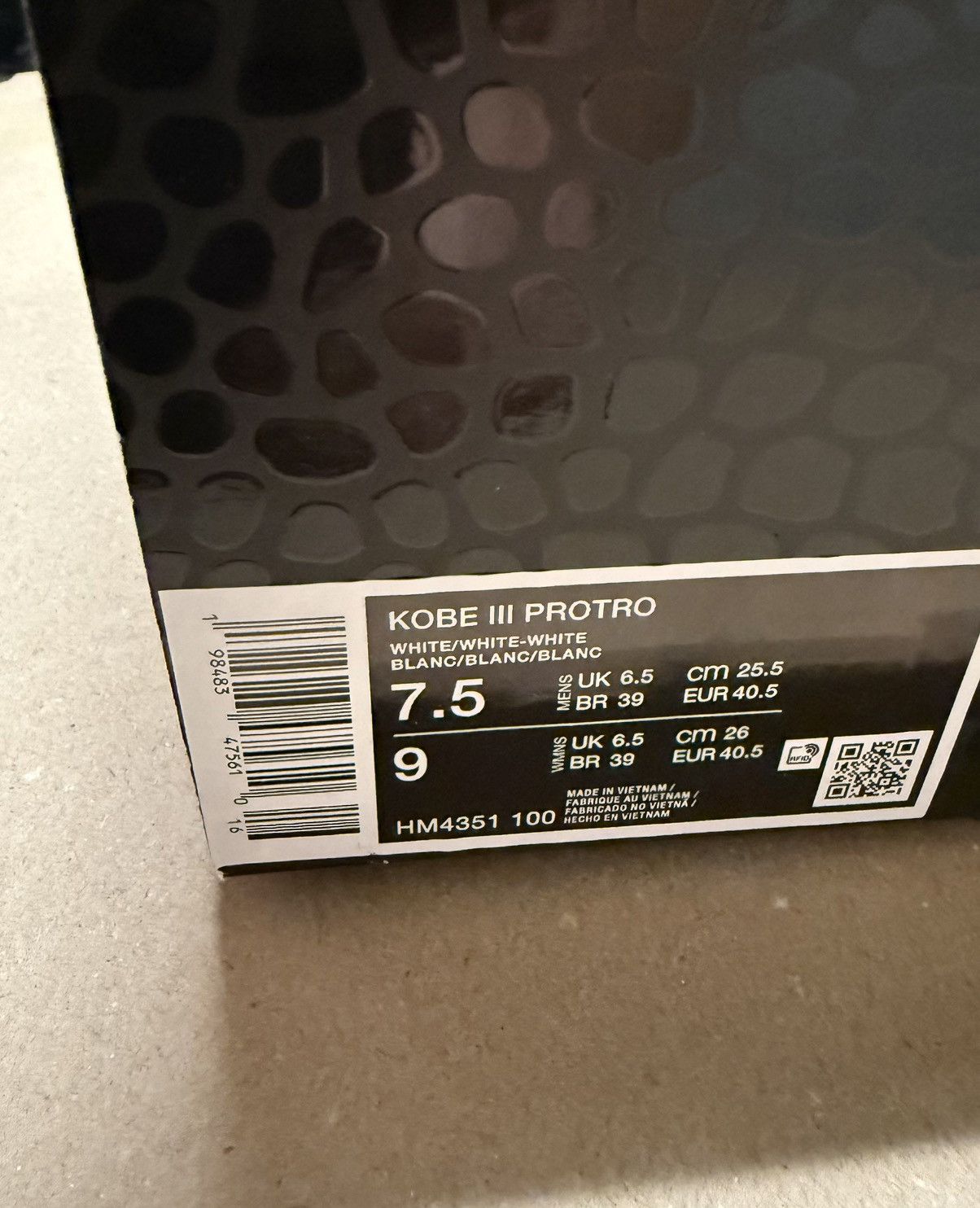 Nike Nike Zoom Air Kobe III 3 Protro Halo Men’s size 7.5 NEW! Size US 7.5 / EU 40-41 - 6 Thumbnail