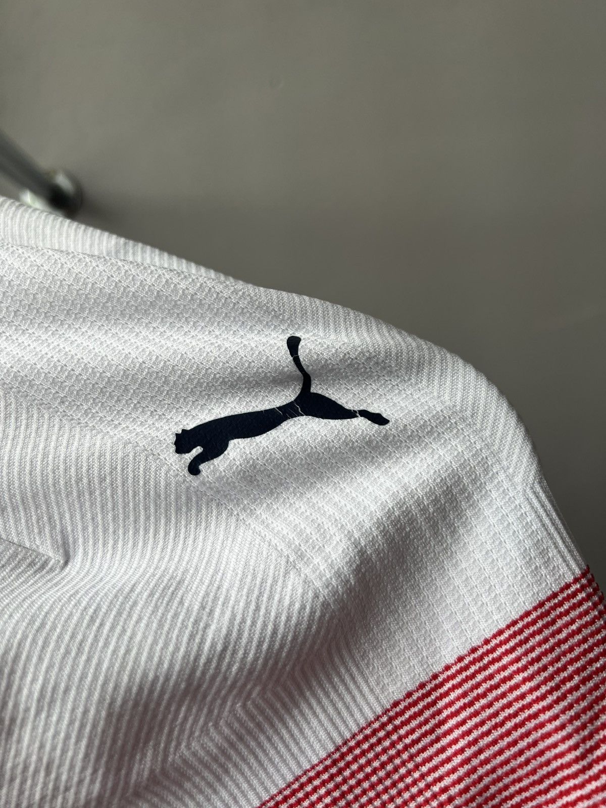 Puma 2018/19 ARSENAL FC PLAYER ISSUED HOME SOCCER JERSEY SIZE S Size US S / EU 44-46 / 1 - 12 Thumbnail
