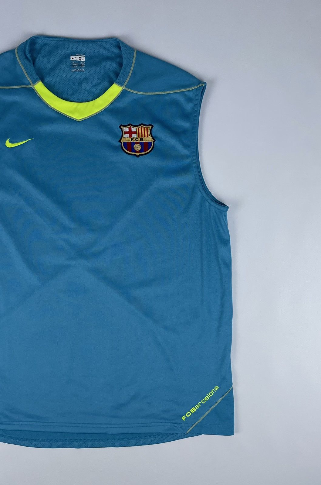 Nike Vintage Nike FC Barcelona Training Vest Shirt Soccer Jersey Size US L / EU 52-54 / 3 - 2 Thumbnail