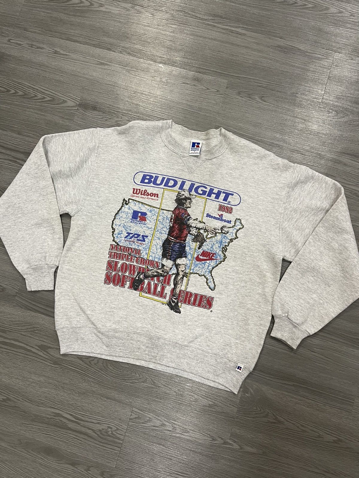 Russell Athletic × Vintage 1992 Rusells Bud light Soft ball series crewneck pullover Size US L / EU 52-54 / 3 - 4 Thumbnail