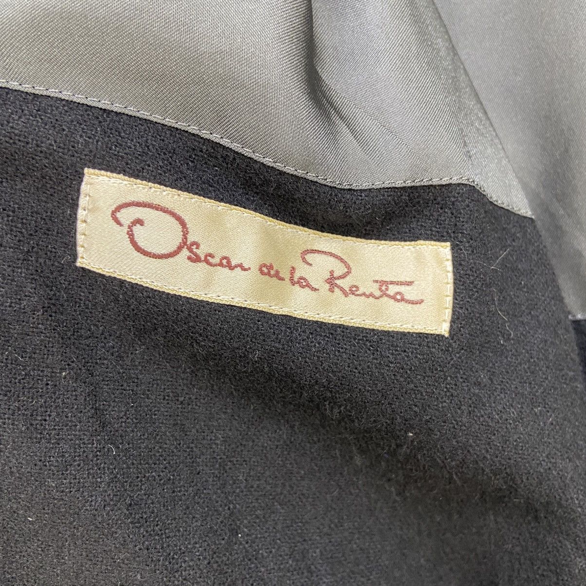 Oscar De La Renta Vintage Oscar De La Renta Shining Silver Long Coat Size US M / EU 48-50 / 2 - 14 Thumbnail