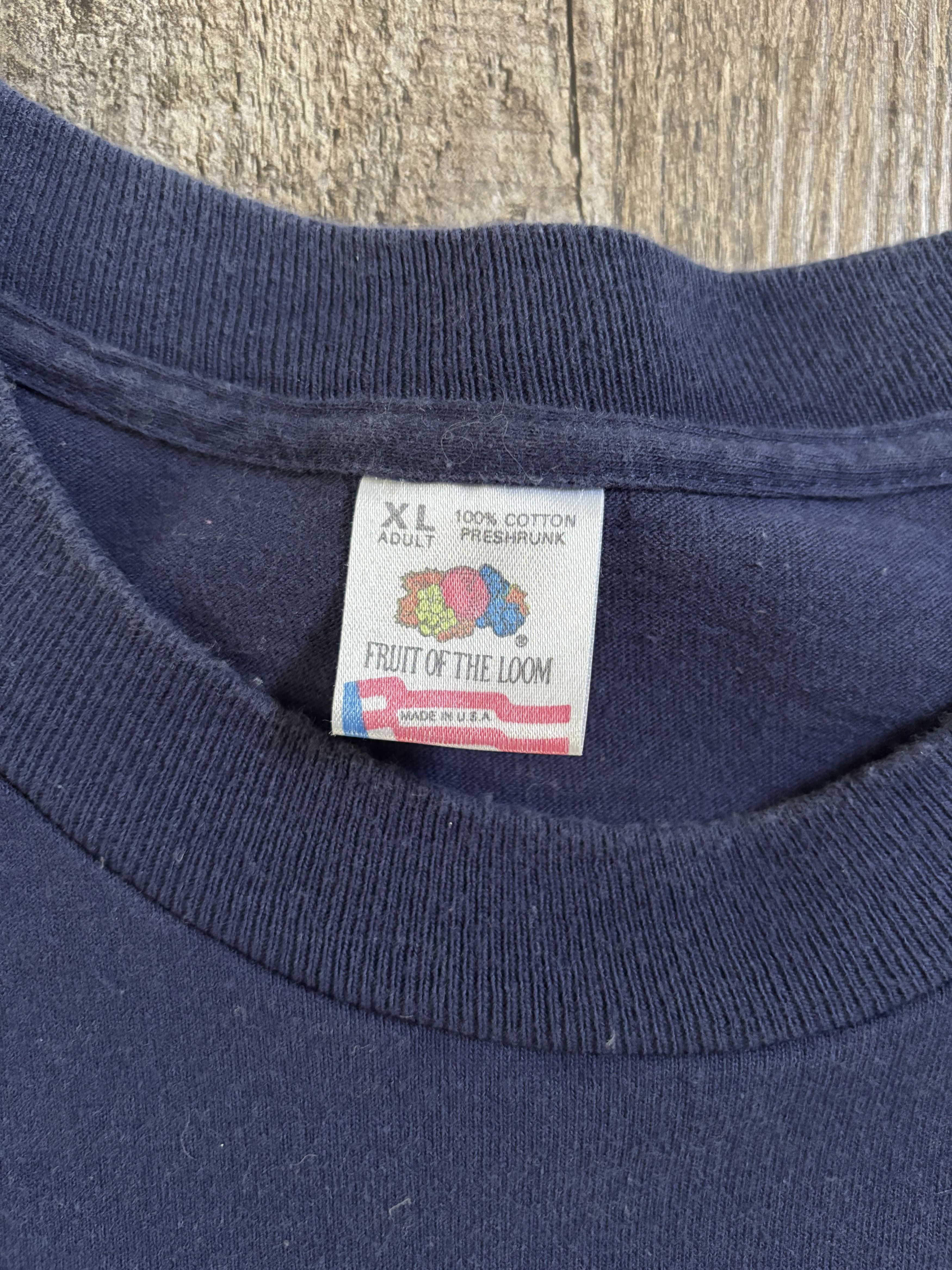 Fruit Of The Loom Vintage US Army Germany 'Vilseck' Single Stitch Tee Shirt Size US XL / EU 56 / 4 - 2 Thumbnail