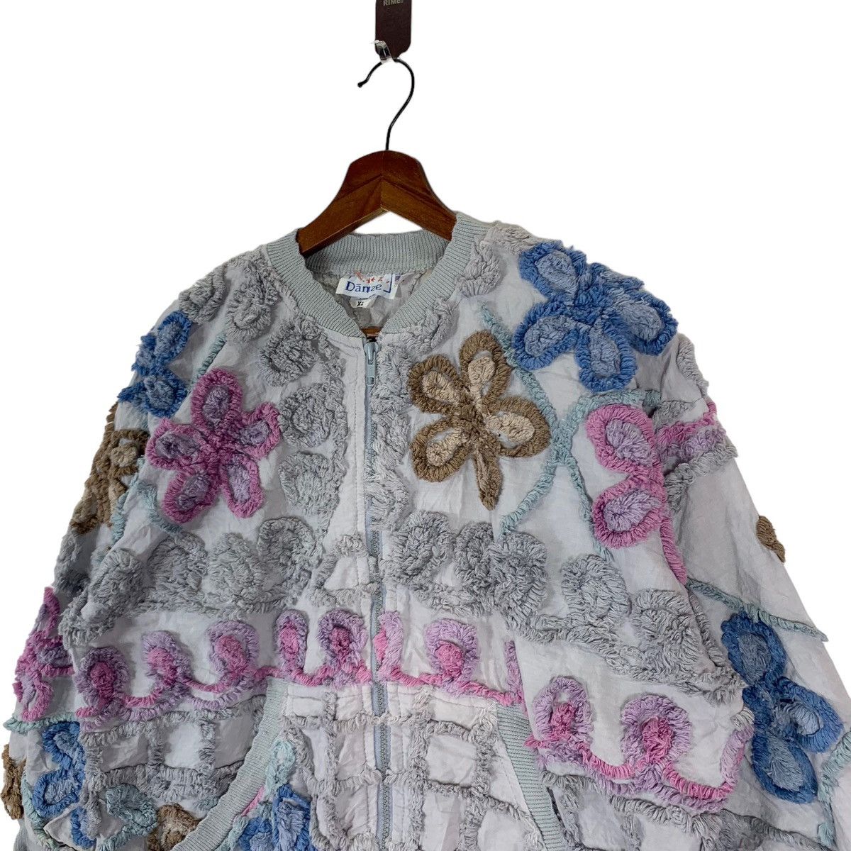 Designer × Vintage Vintage Damze Flower Embroidery Logo Women Sweater Size US XL / EU 56 / 4 - 3 Thumbnail