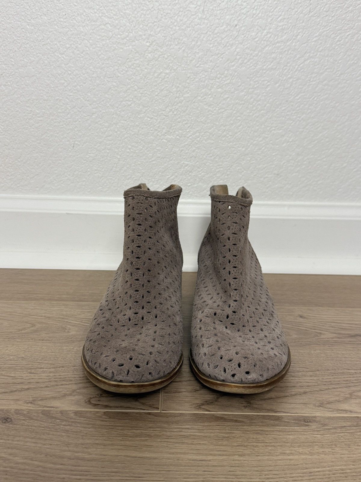 Lucky Brand Lucky Brand Bergyn perforated suede women’s tan boots Size US 6.5 / IT 36.5 - 8 Thumbnail