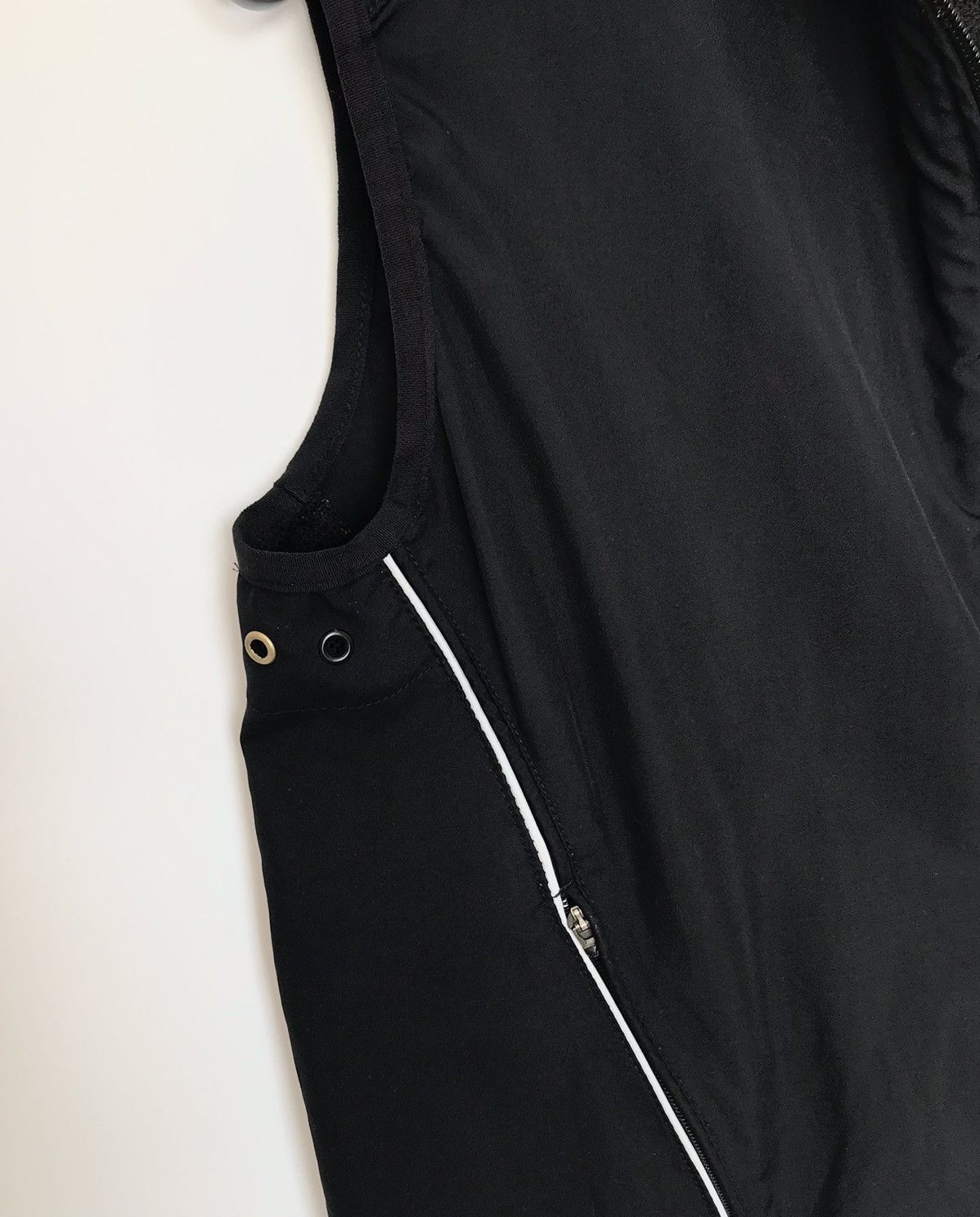 Nike Nike Vintage Womens Running Vest Reflective Sz S Black Size S / US 4 / IT 40 - 5 Thumbnail