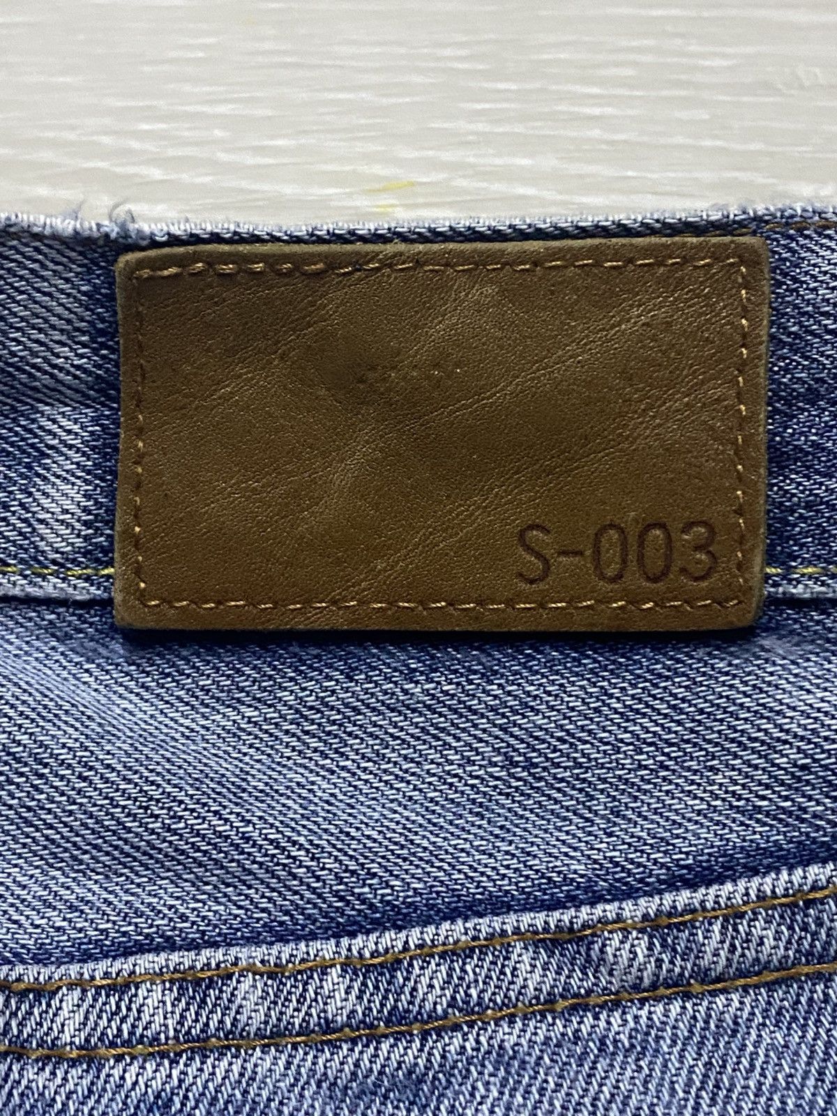 Uniqlo Vintage Uniqlo S003 Faded Wash Distressed Baggy Jeans Size US 32 / EU 48 - 10 Thumbnail