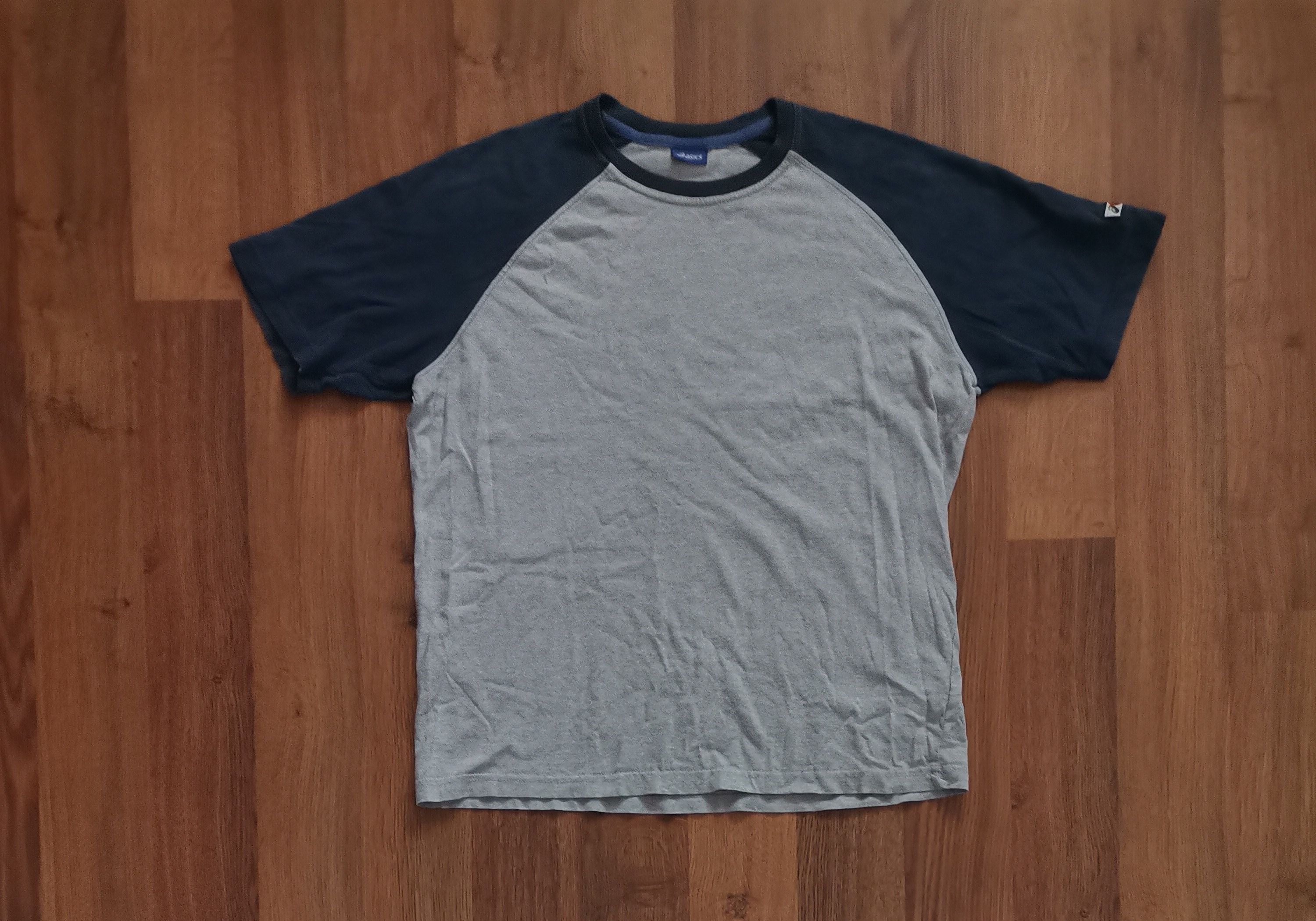 Asics Vintage Asics T-Shirt Size US L / EU 52-54 / 3 - 1 Thumbnail