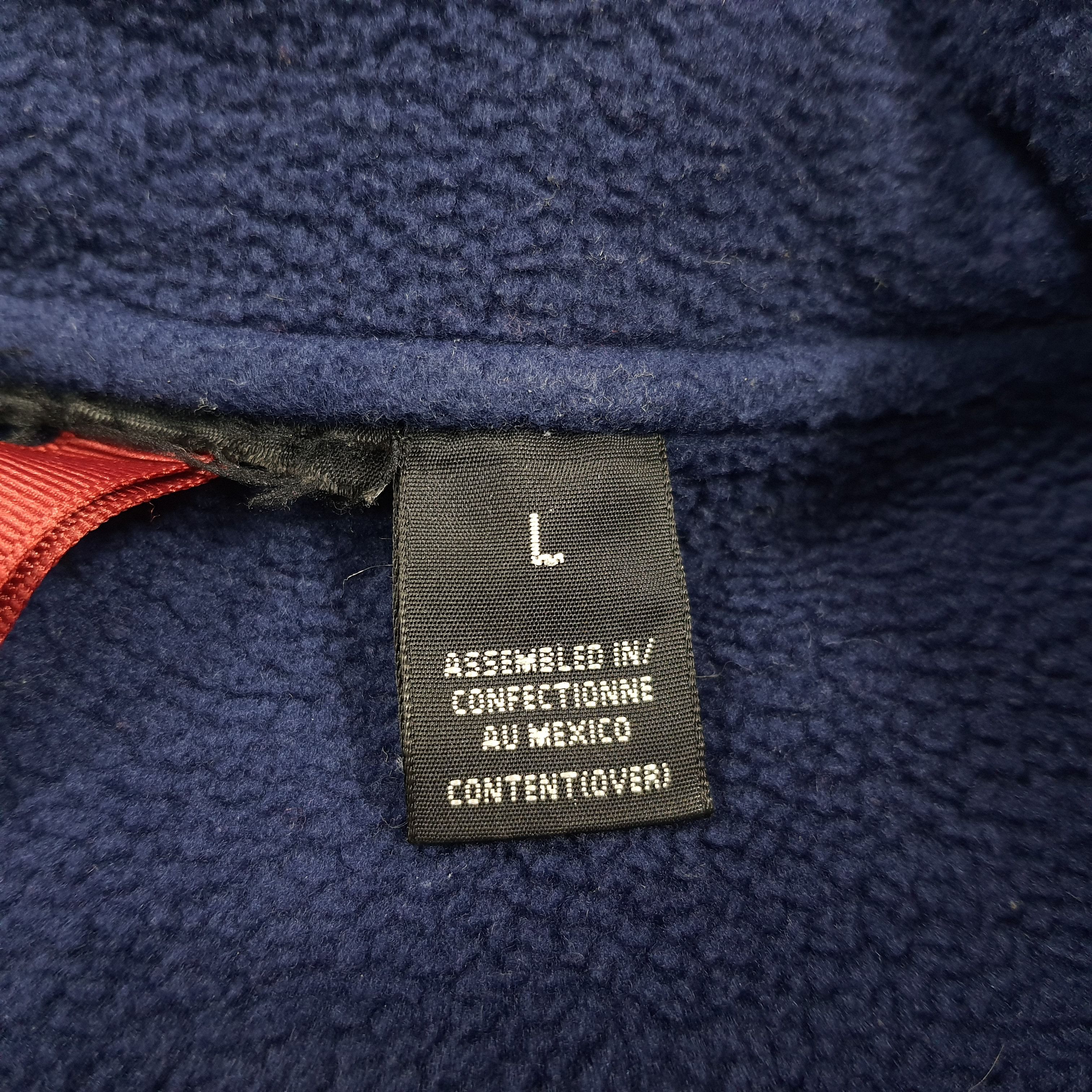 Patagonia Vintage Patagonia Outerwear Half Zipper Sweatshirt C296N7 Size US L / EU 52-54 / 3 - 6 Thumbnail