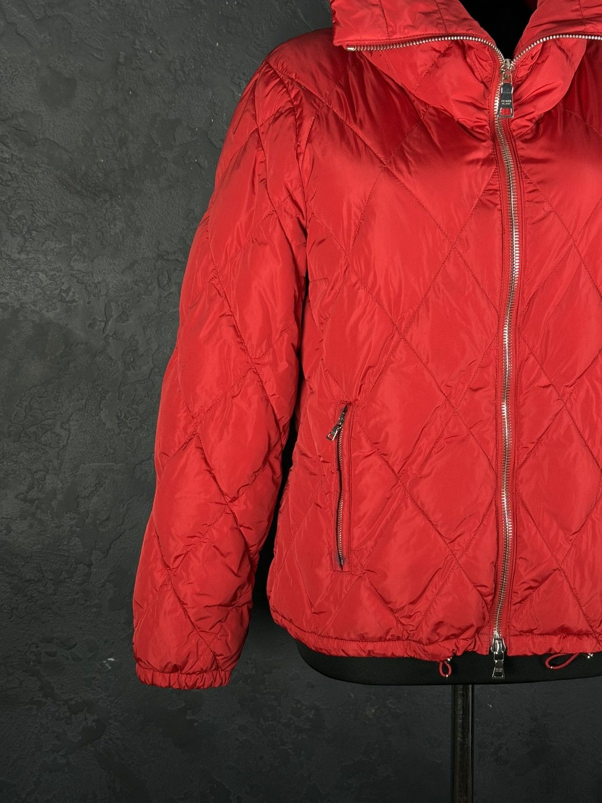 Prada 2008 Prada Red Diamond Women’s Quilted Puffer Jacket Size XL / US 12-14 / IT 48-50 - 3 Thumbnail