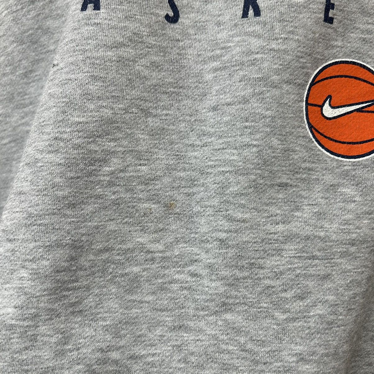 Nike Vintage Illinois Basketball Nike Team Distressed Sweatshirt Size US XXL / EU 58 / 5 - 13 Thumbnail