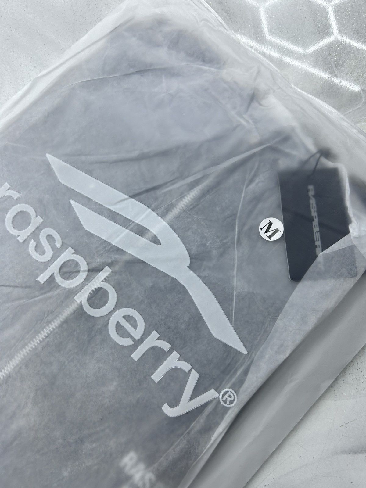 The GV Gallery GV Gallery Raspberry Crinkle Zip Up Jacket Black Size M Size US M / EU 48-50 / 2 - 20 Thumbnail
