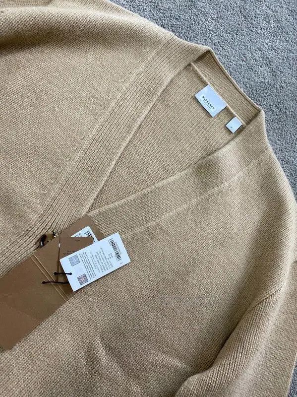Burberry Burberry Double Color Cashmere Women's Coat. Size M / US 6-8 / IT 42-44 - 2 Thumbnail