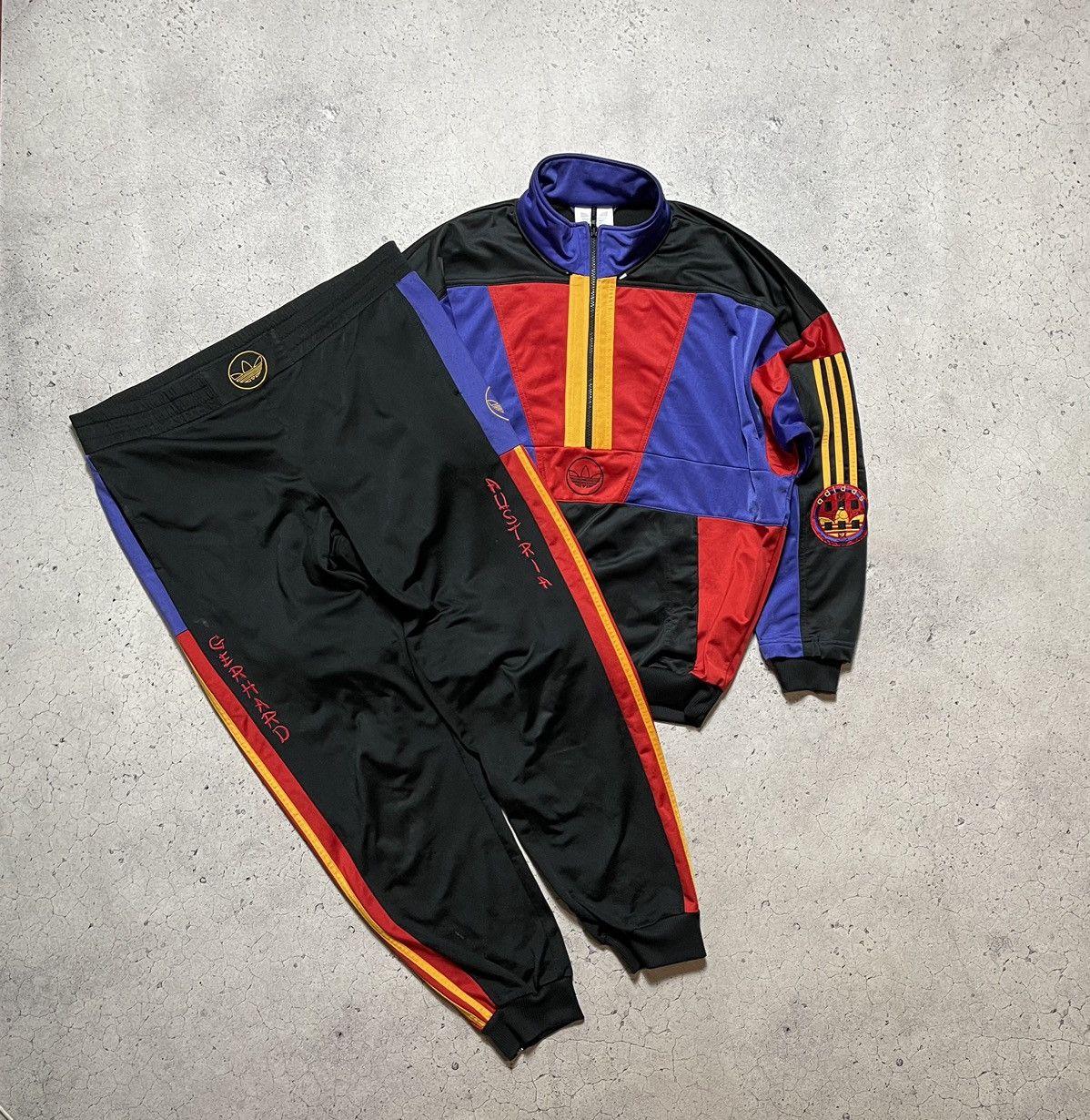 Adidas Vintage 90s Tracksuit Adidas Asia Big Logo Pants And Jacket Size US M / EU 48-50 / 2 - 1 Thumbnail