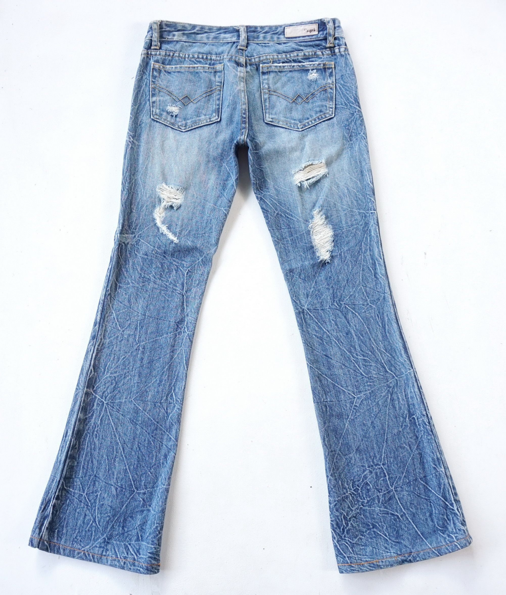 Japanese Brand INGNI Low Rise Ripped Flare Jeans Size 26" / US 2 / IT 38 - 3 Thumbnail