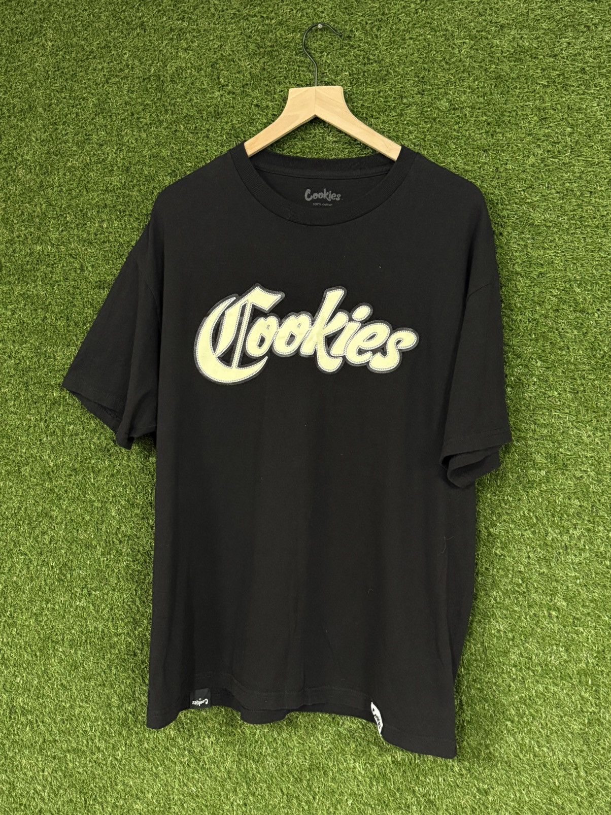 Cookies Cookies California Old English 420 Logo Tee Black XL Size US XL / EU 56 / 4 - 1 Thumbnail