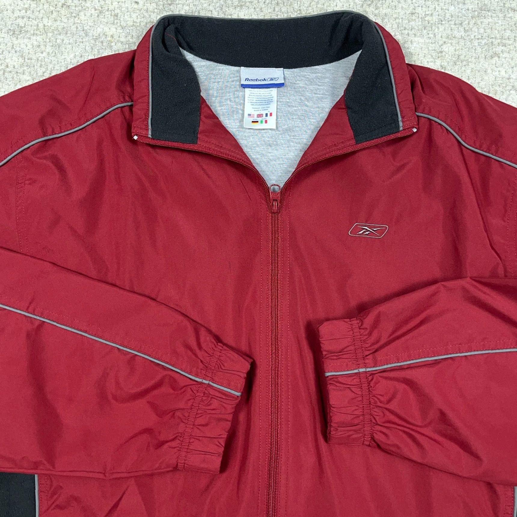 Reebok VINTAGE Reebok Jacket Men L Red Windbreaker Track Suit Warm Up 80s 90s Logo Size 42R - 3 Thumbnail
